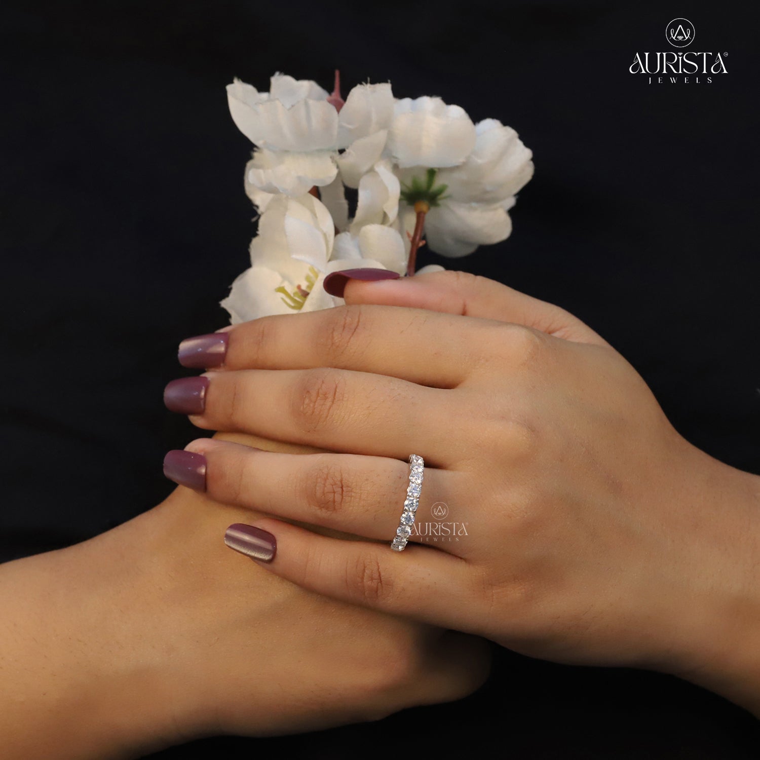 Your Forever Spark – White Gold Band with Round Diamond