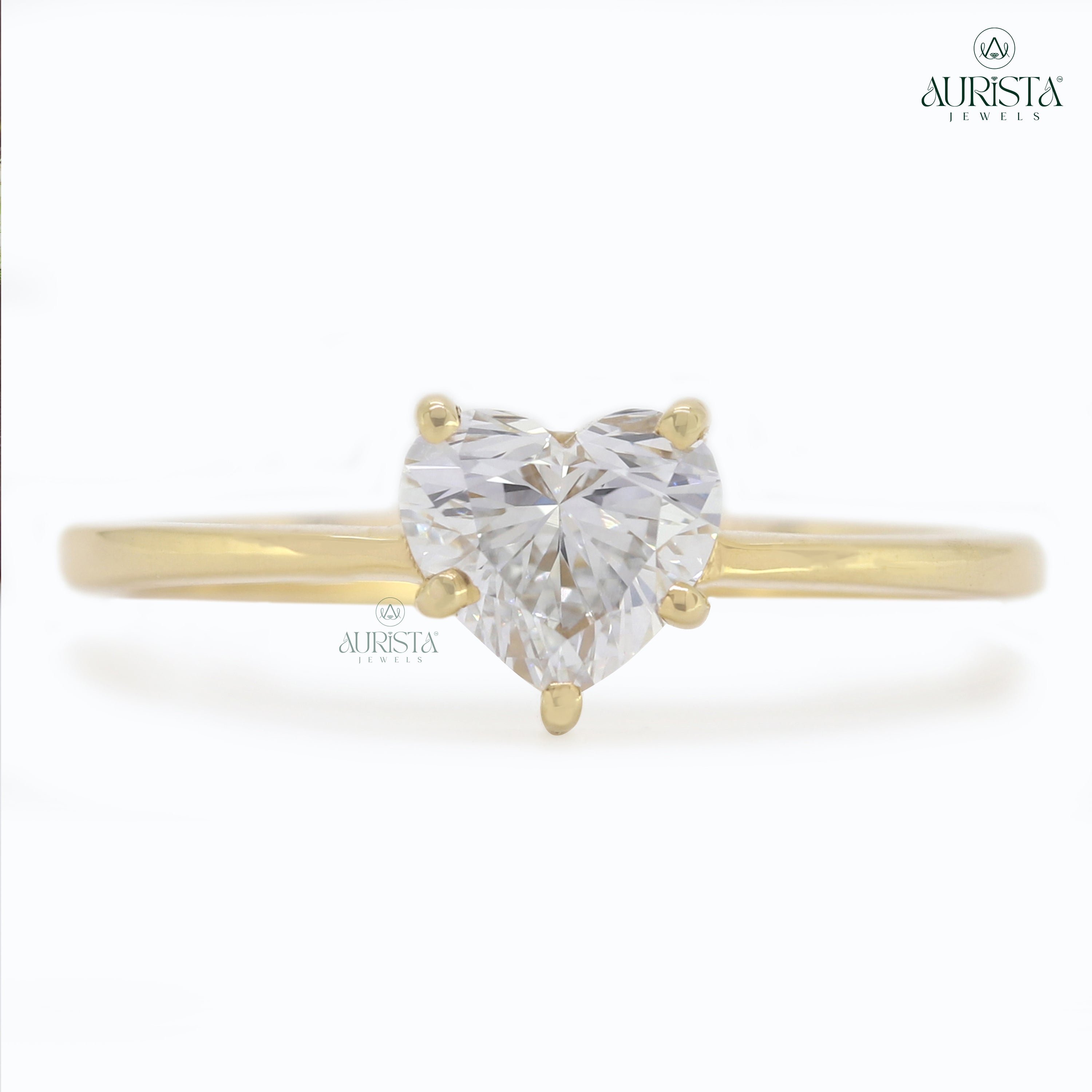 Timeless Union – Yellow Gold Band with Heart Diamond