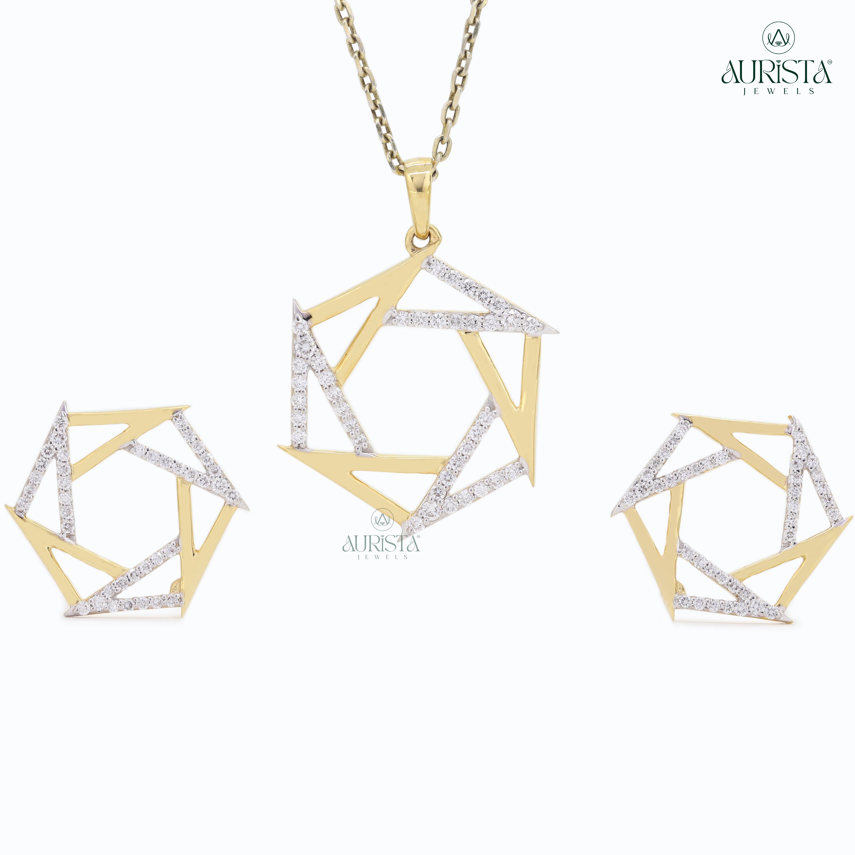 Dazzling Bloom – Yellow Gold Cluster Diamond Jewelry Set