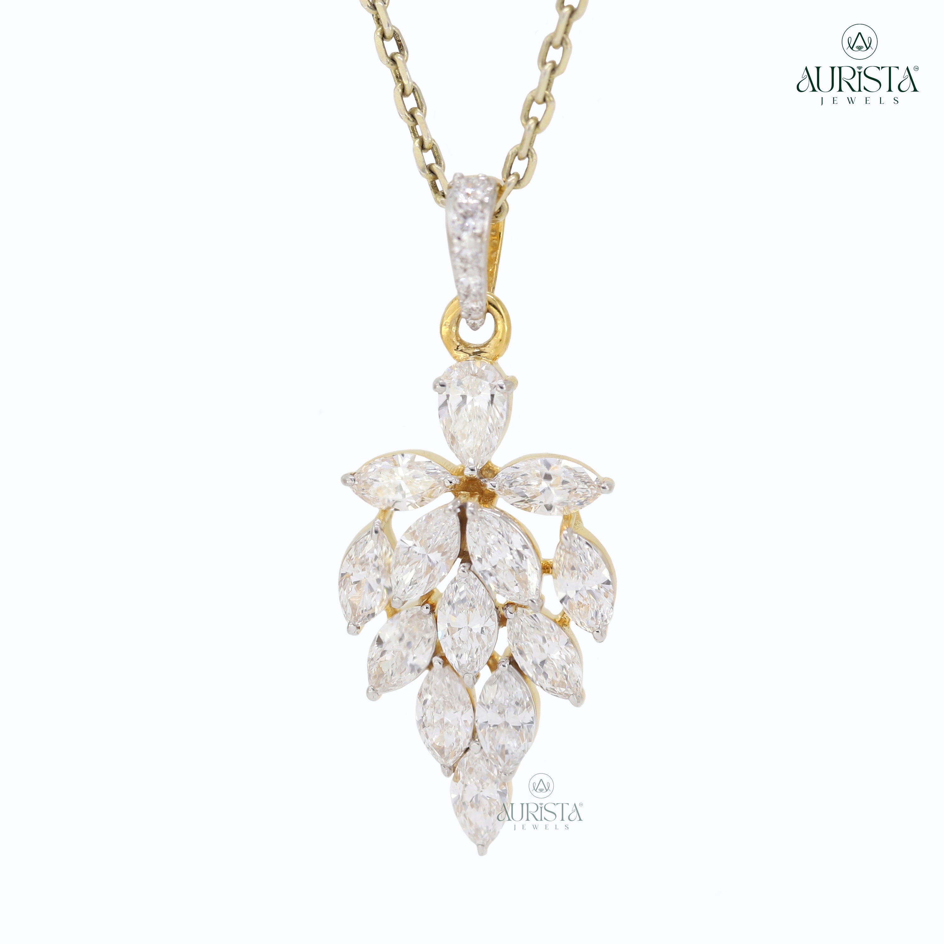 Pure Glow Round Diamond Pendant in Yellow Gold