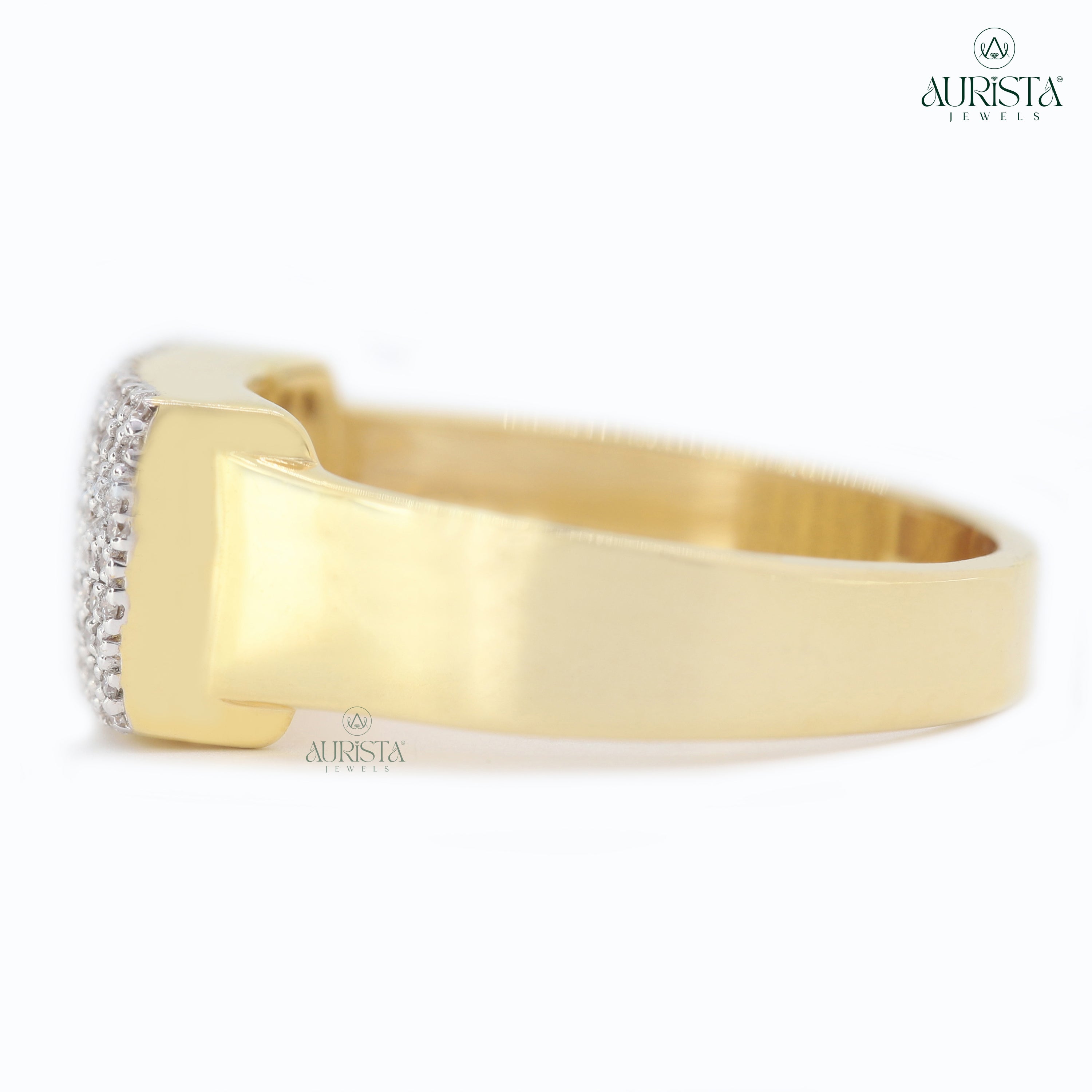 Crown of Promise – Yellow Gold Ring with Round Diamond