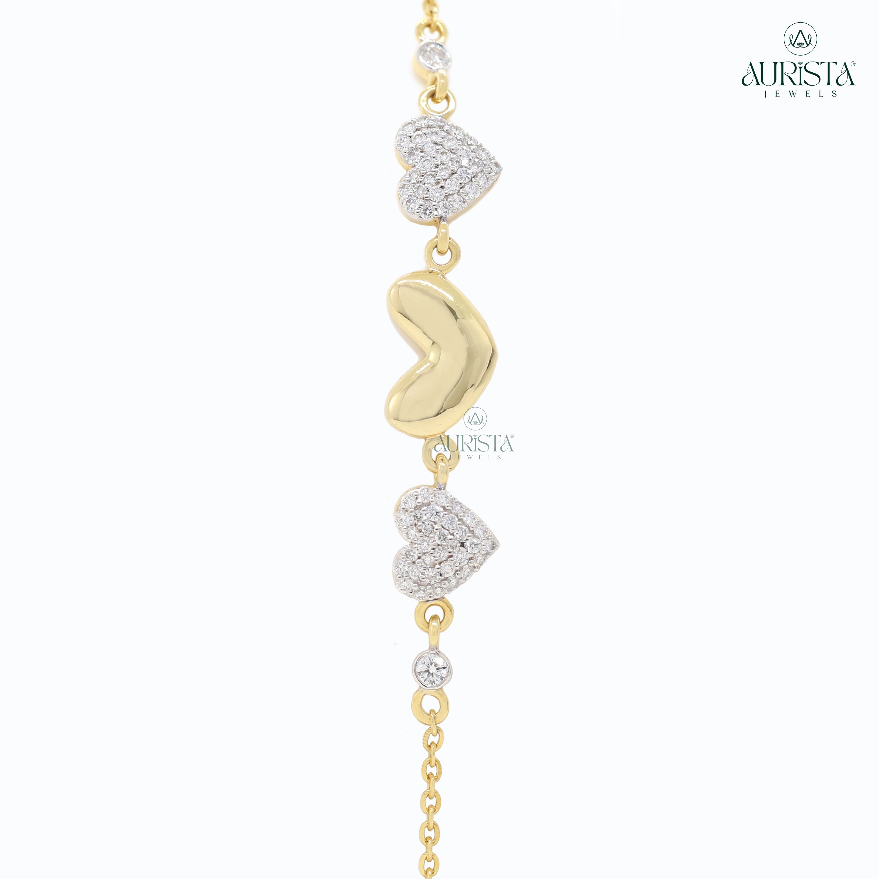 Timeless Shine – Yellow Gold Bracelet with Round Diamonds