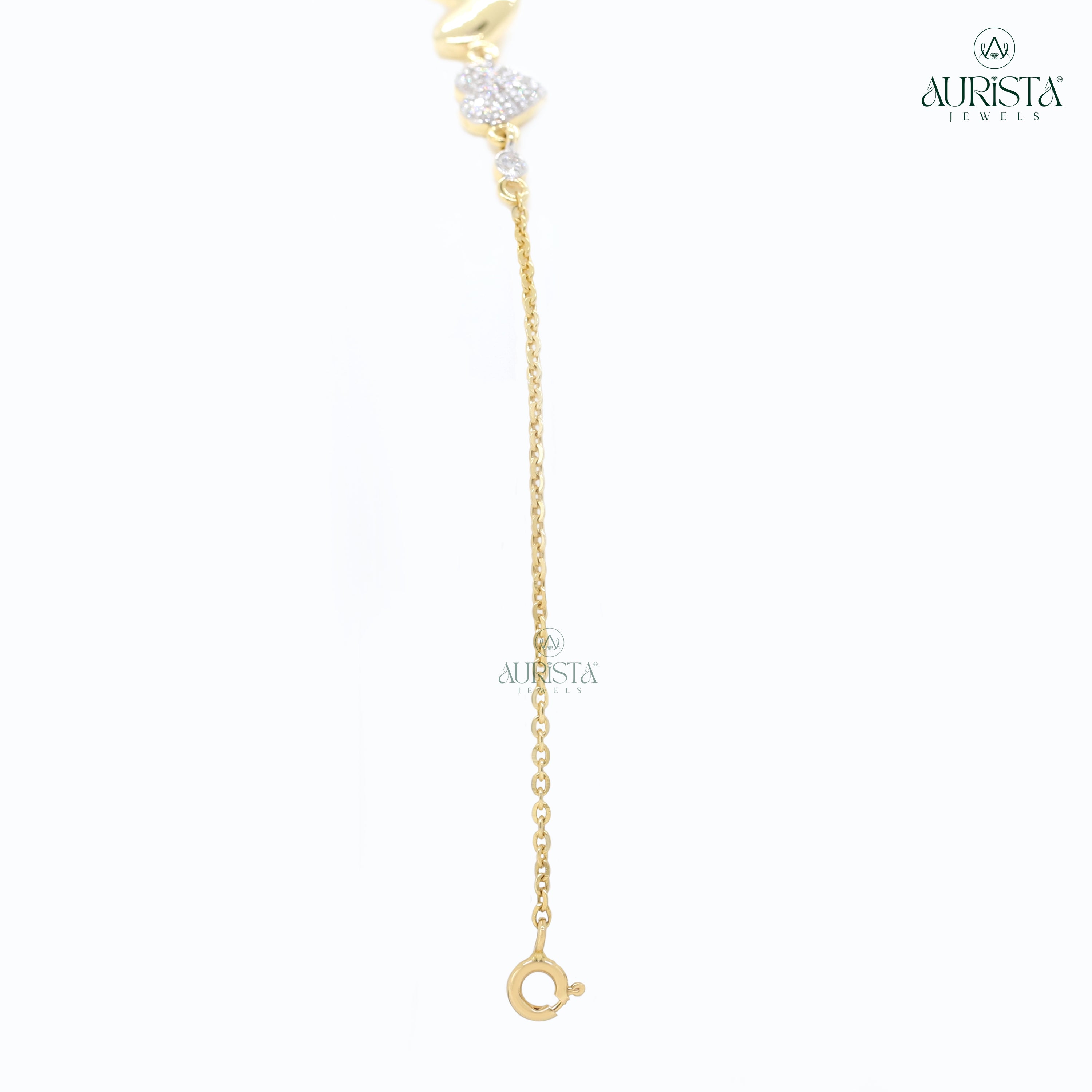 Timeless Shine – Yellow Gold Bracelet with Round Diamonds