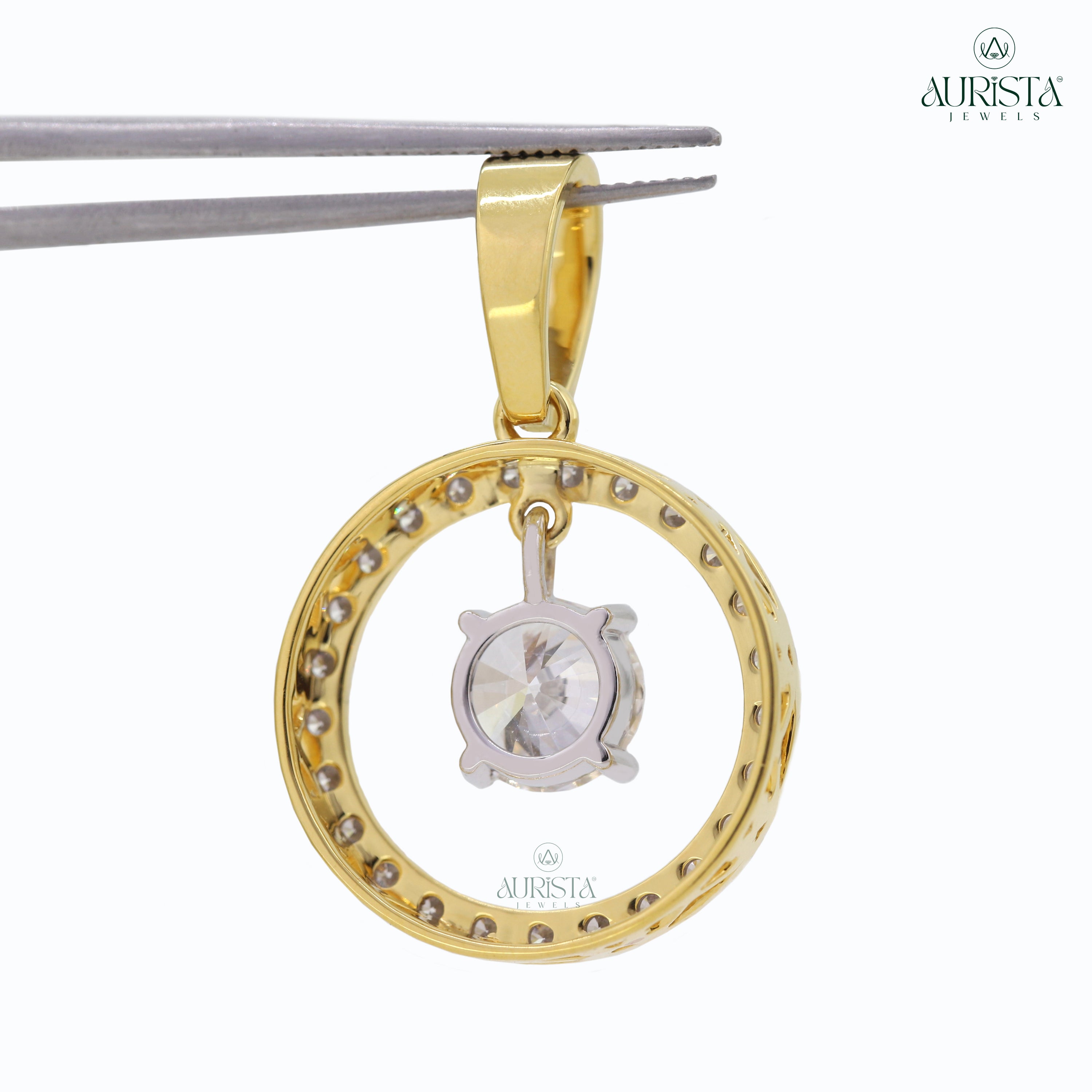 Celestial Glow Solitaire Diamond Pendant in Yellow Gold
