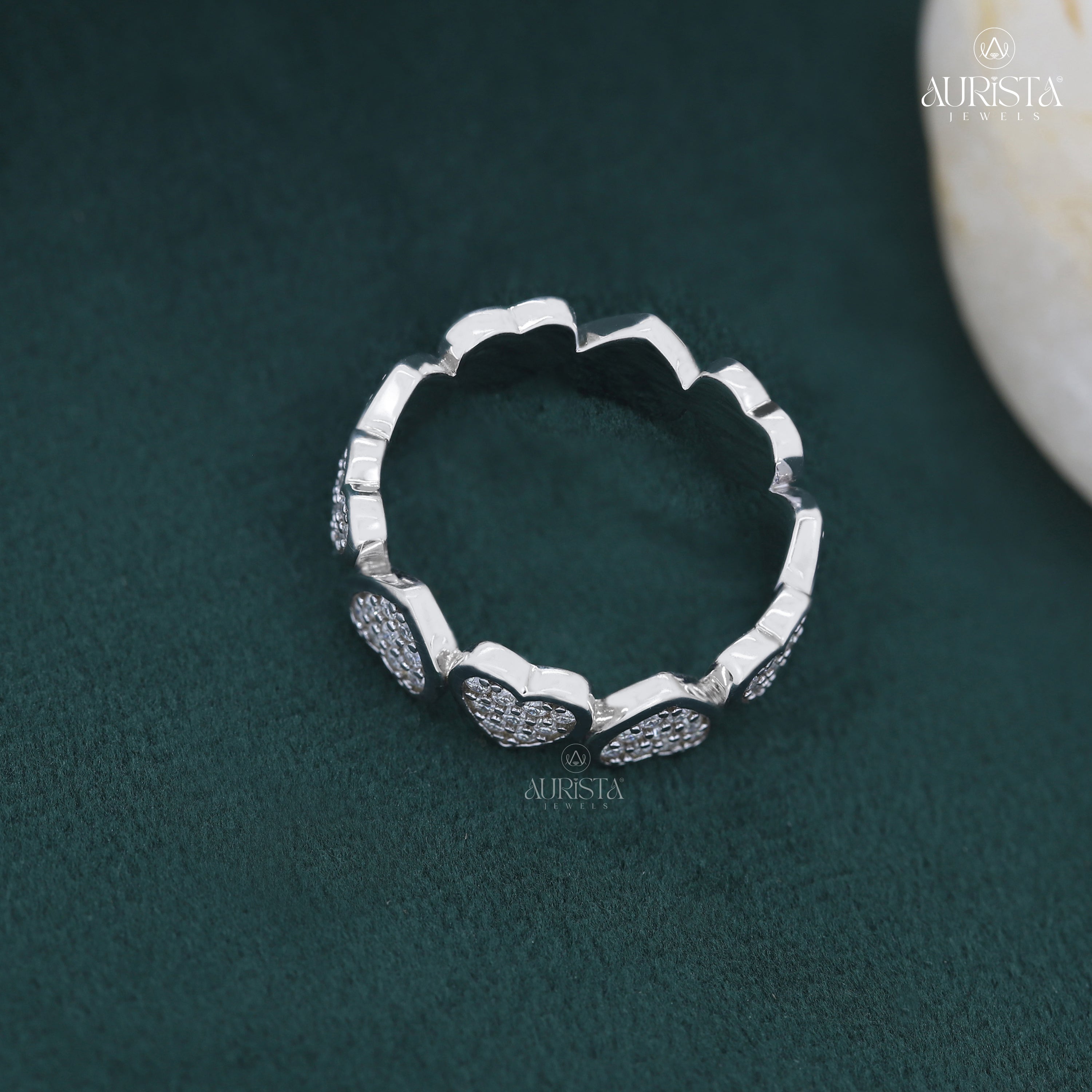 Forever in Focus- White Gold Band with Round Diamond