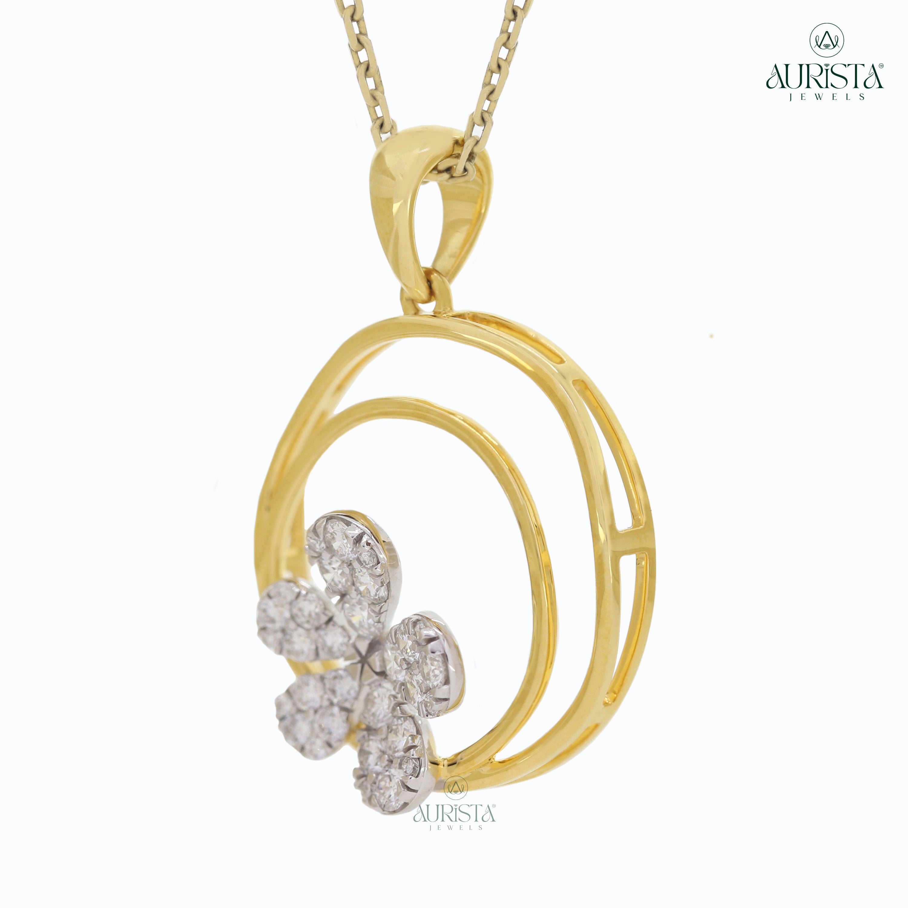 Round Floral Design Diamond Jewelry Set in Yellow Gold