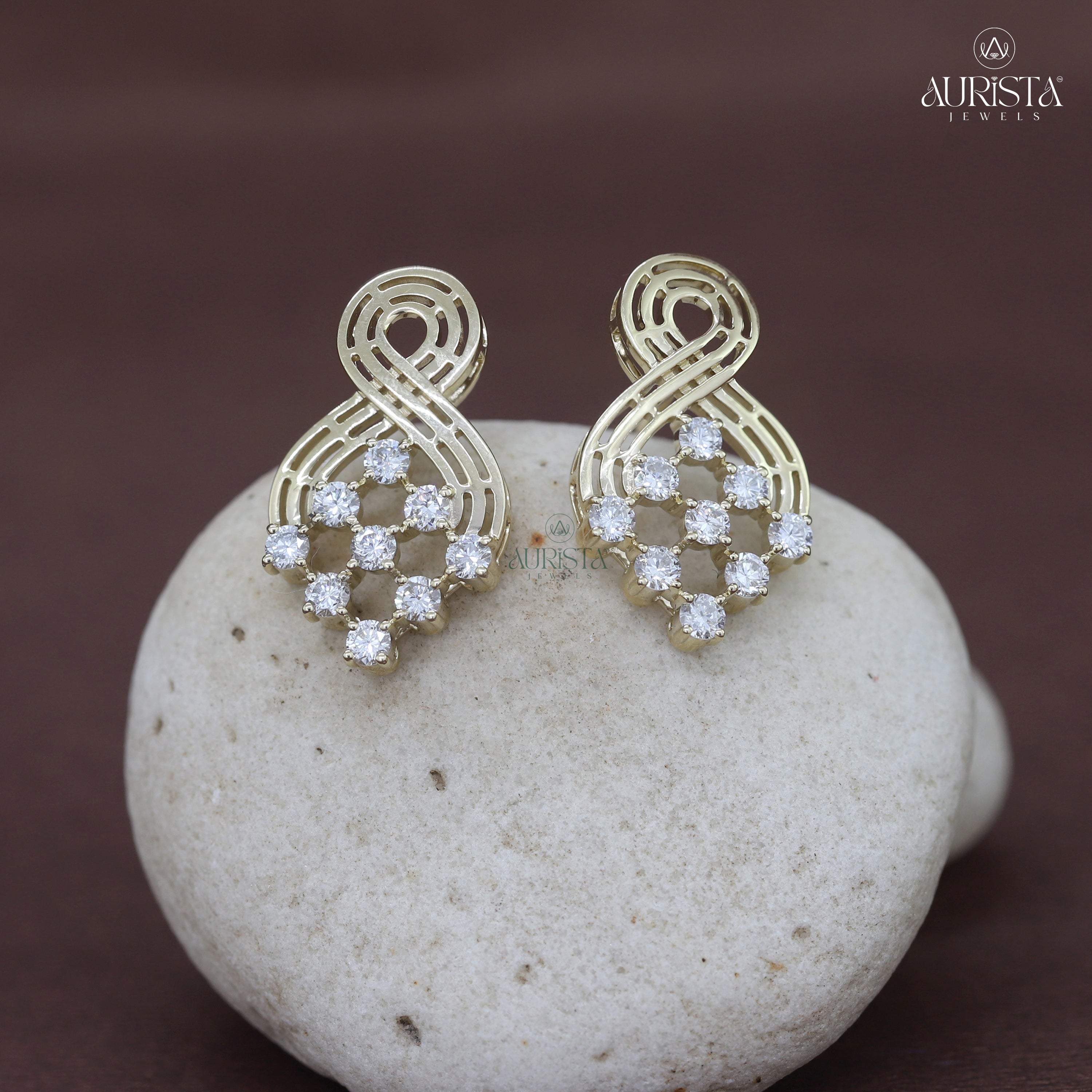 Endless Shine – Solid Gold Diamond Jewelry Set