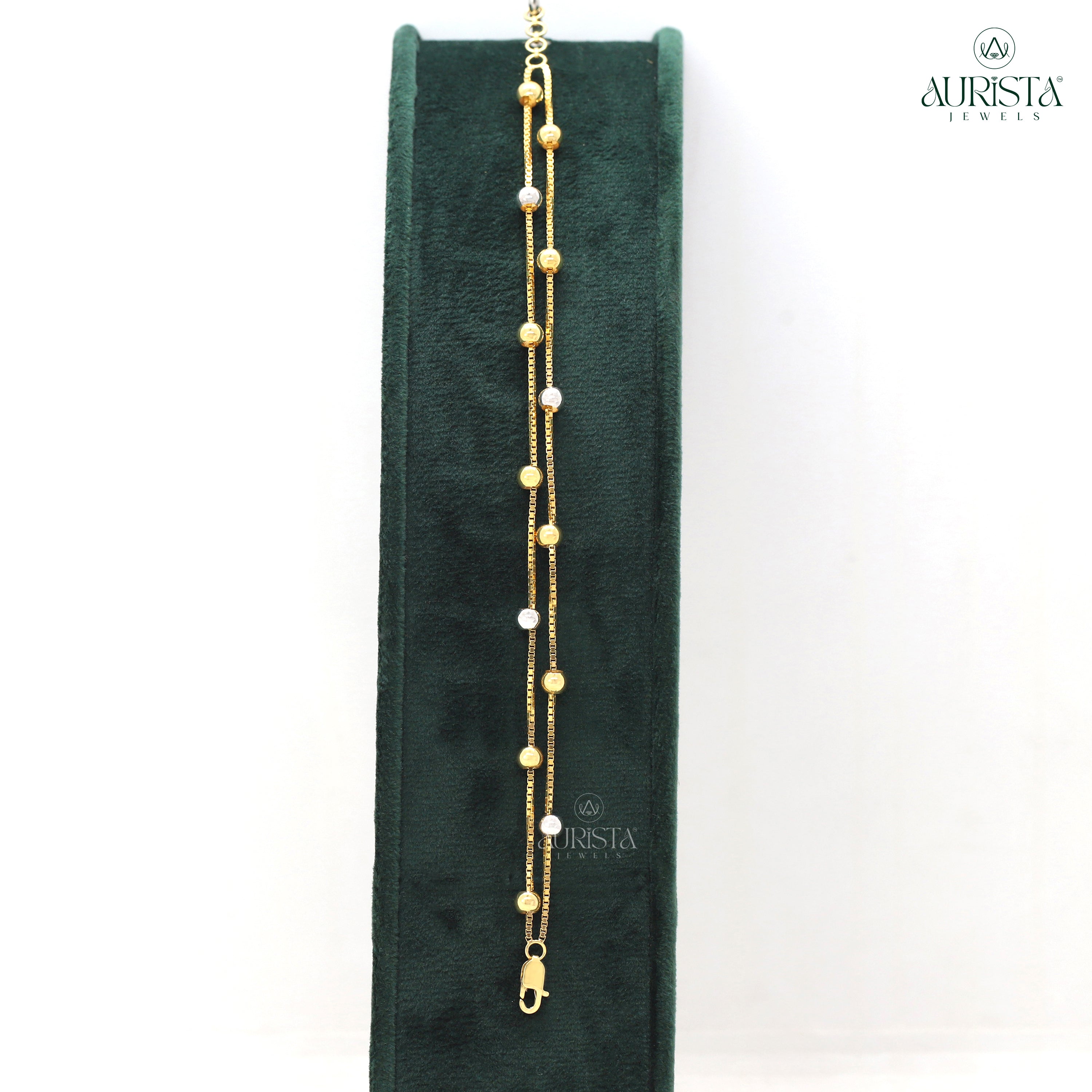 Graceful Bond – Bracelet in Yellow Gold