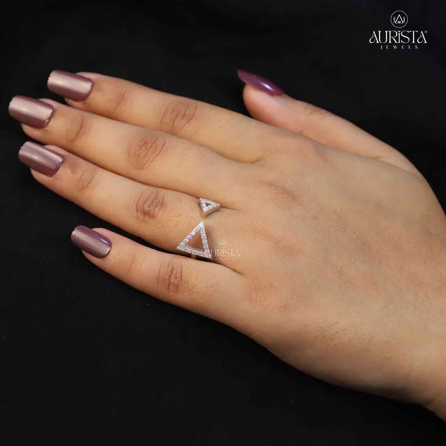 Brilliance Begins Here – White Gold Band with Round Diamond