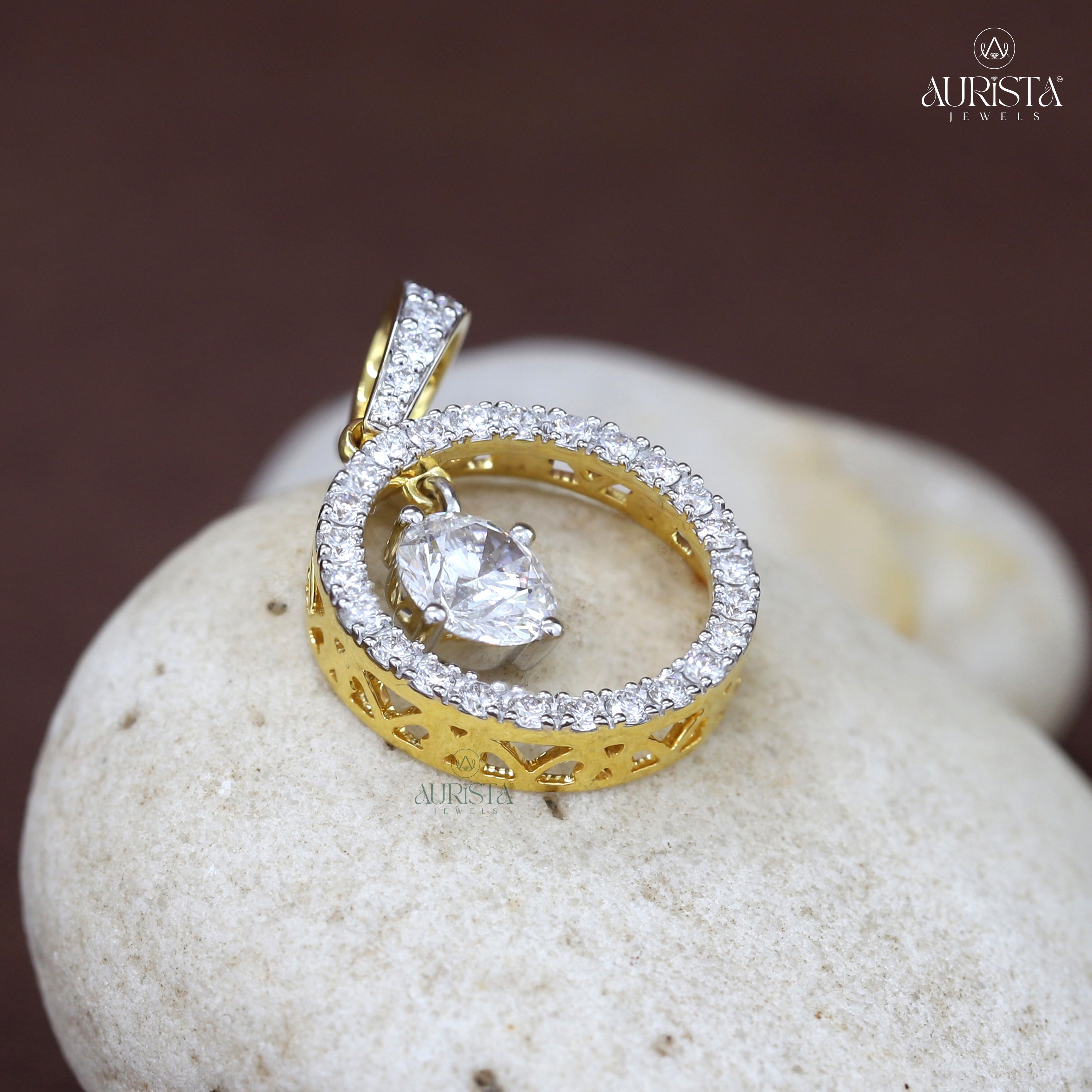 Celestial Glow Solitaire Diamond Pendant in Yellow Gold