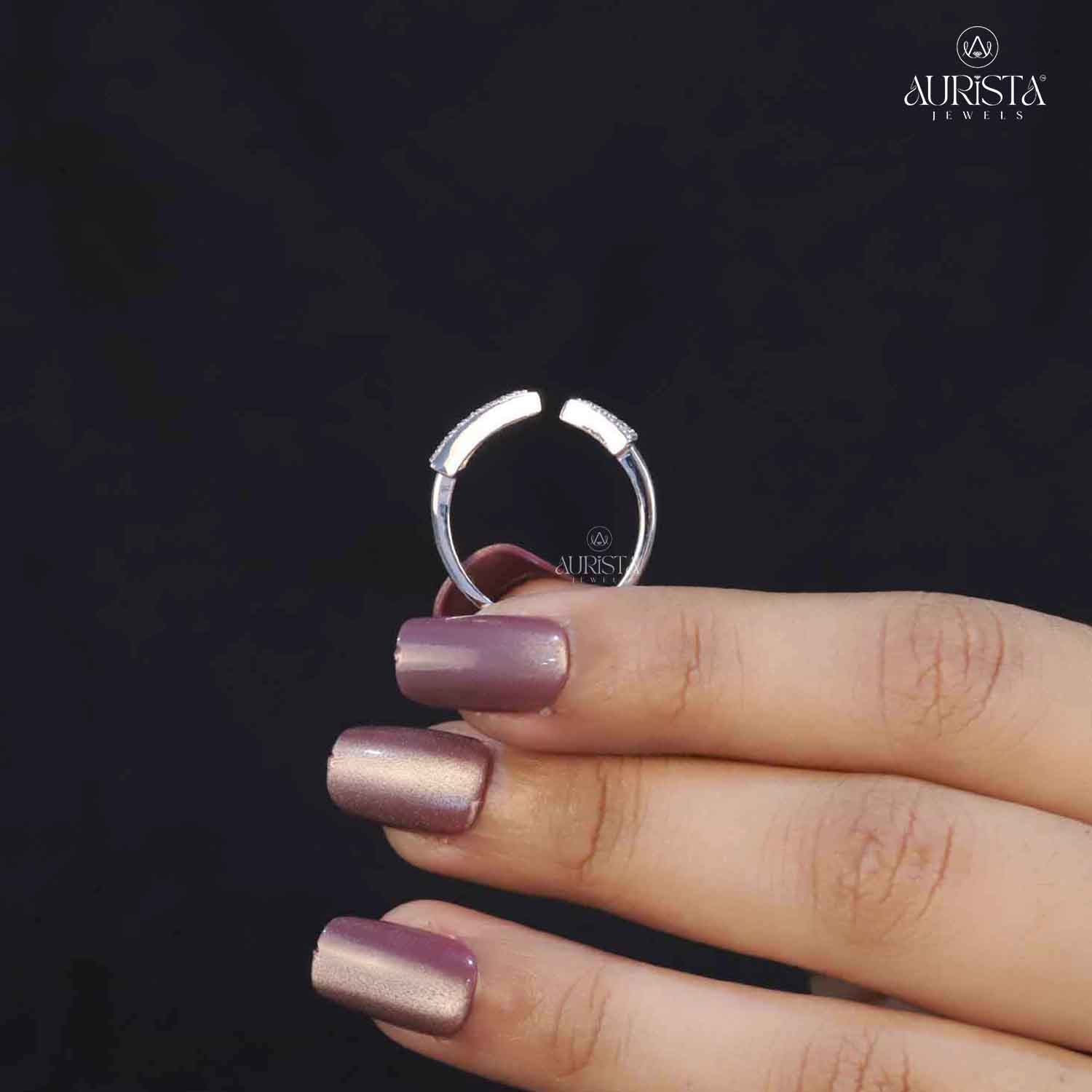 Brilliance Begins Here – White Gold Band with Round Diamond