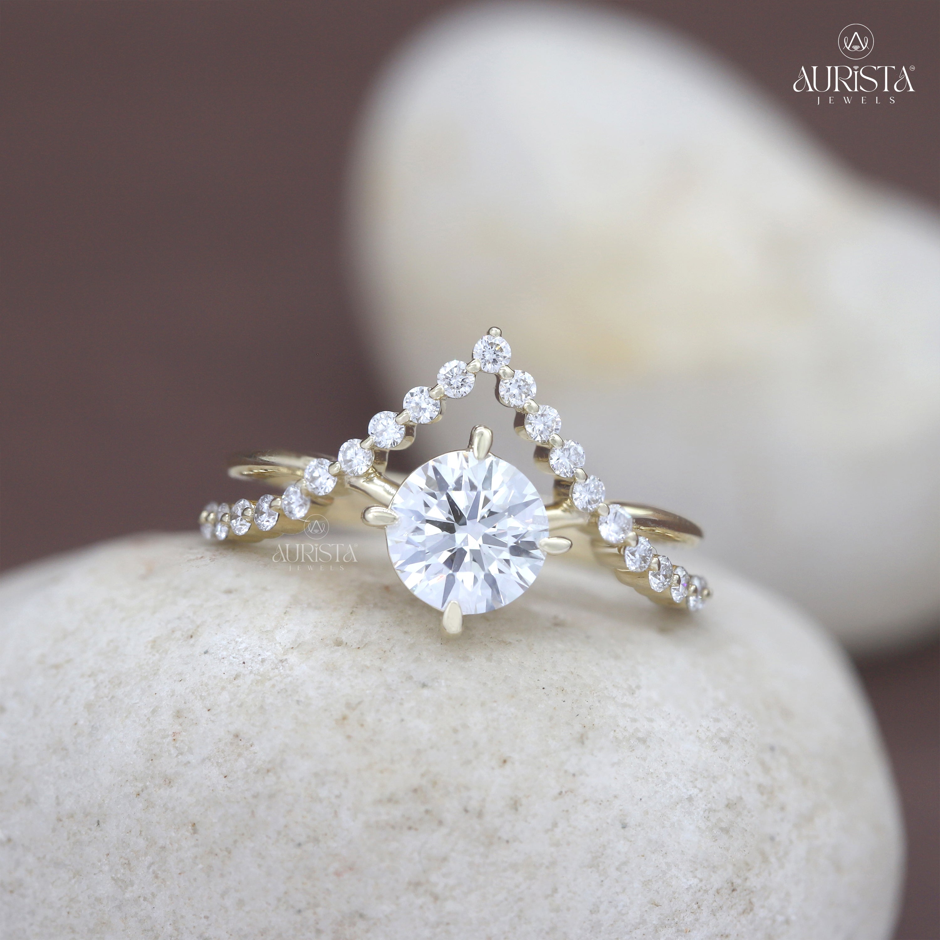 Wear Your Promise- Yellow Gold Ring with Round Diamond