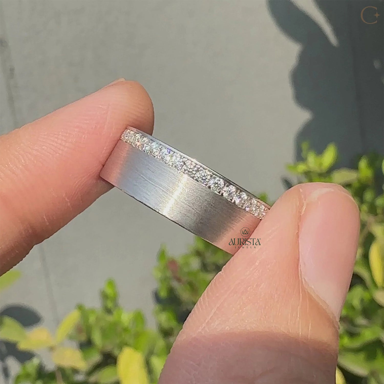 Shine Forever – Elite Charm with Premium Glow