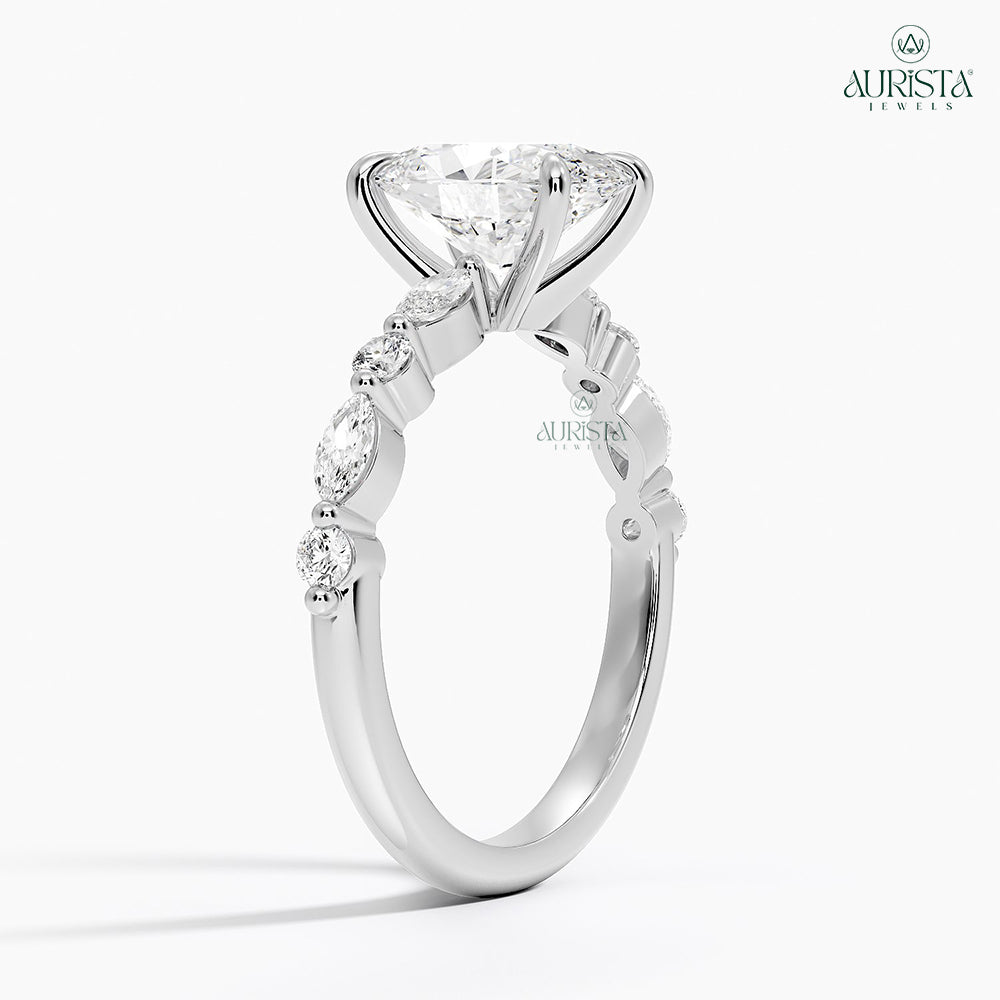 Bond of Light – White Gold Ring with Solitaire Diamond