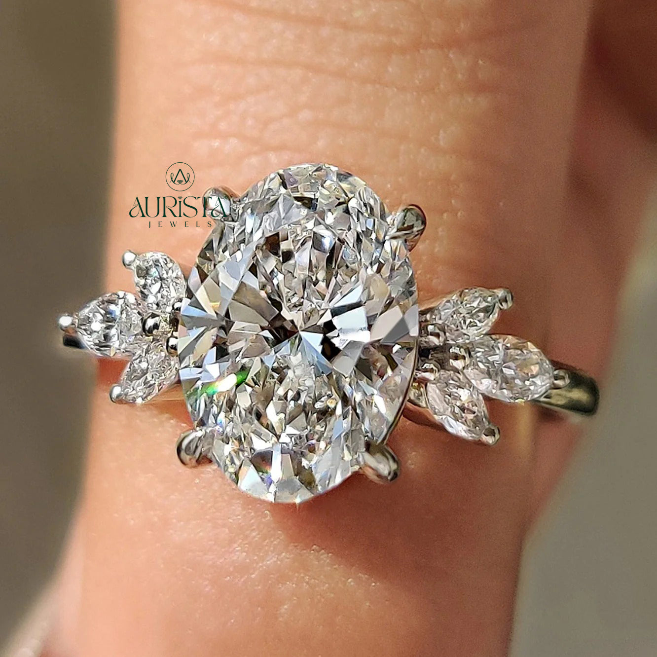 Eternal Sparkle – Classic Elegance with Shining Finish