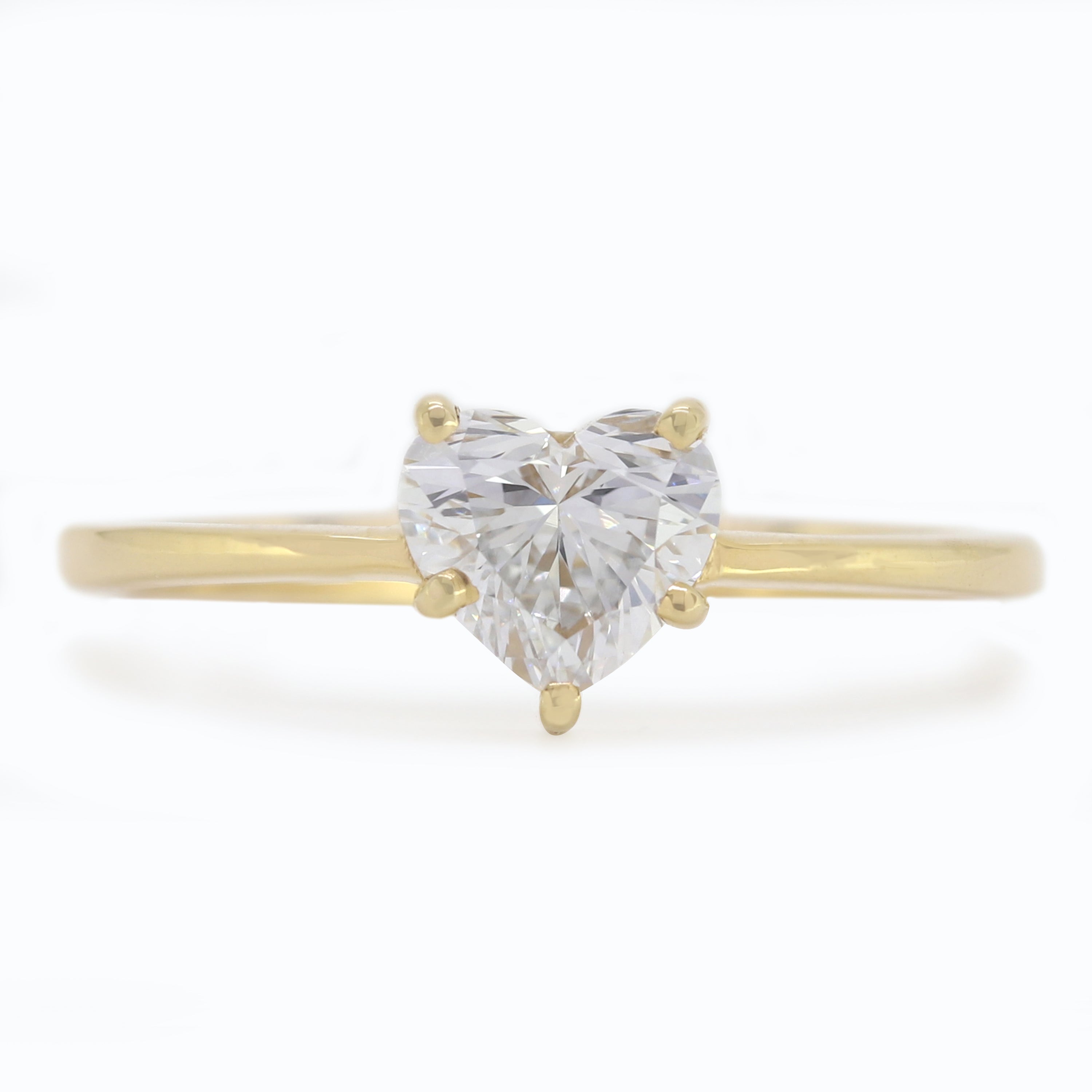 Timeless Union – Yellow Gold Band with Heart Diamond