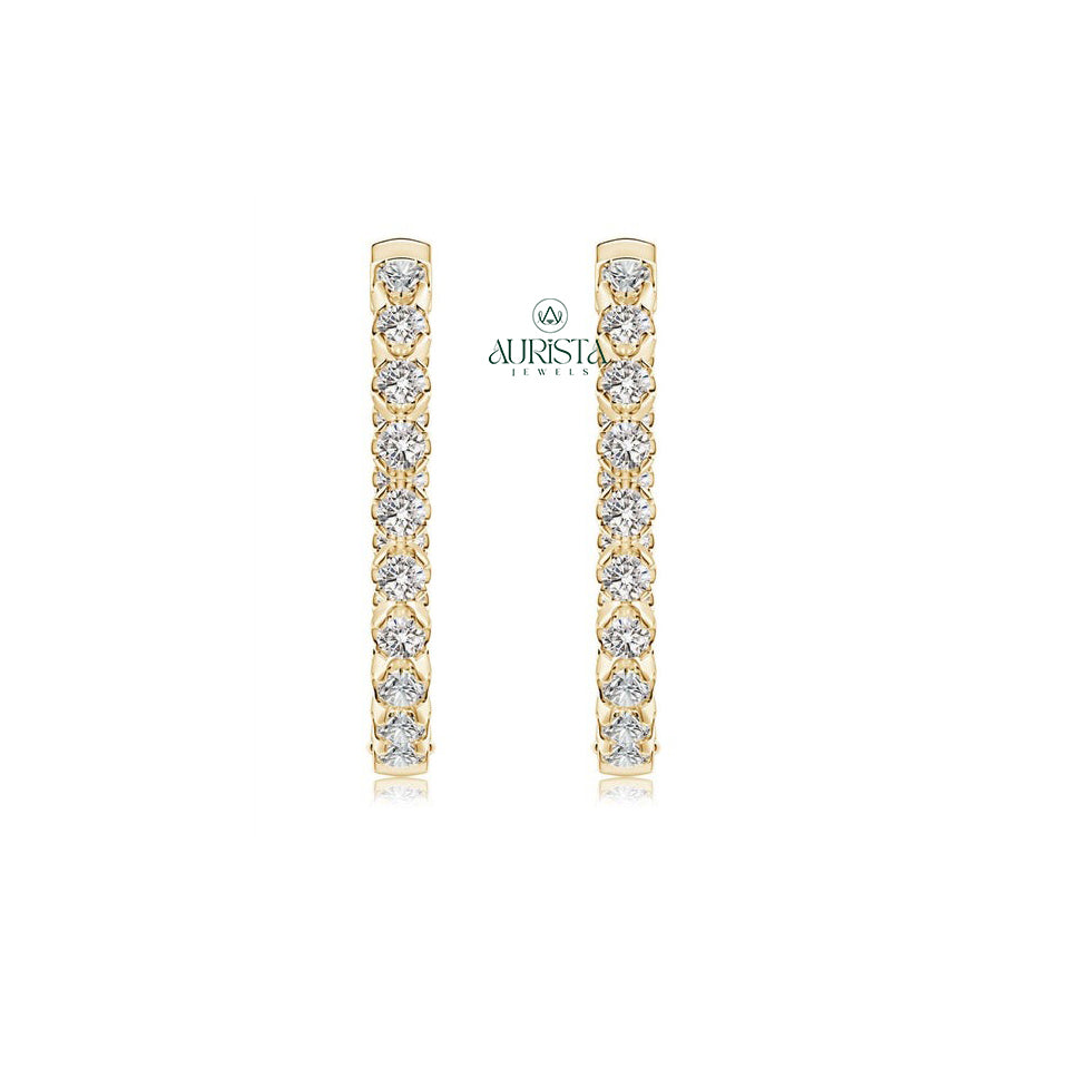 Stylish Earrings with Radiant Diamond