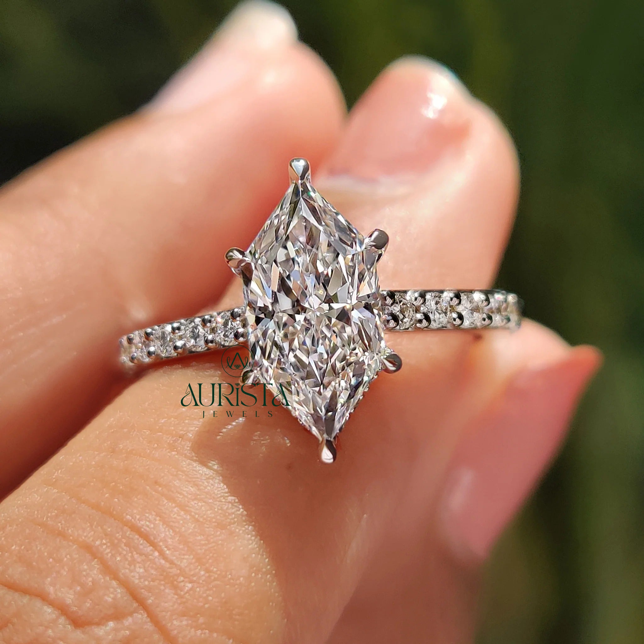 Geometric Marquise-Cut Ring with Hidden Halo Detail
