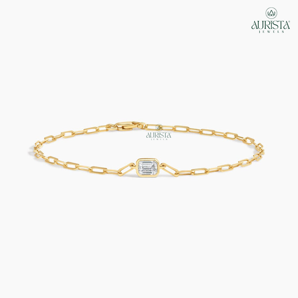 Gift of Light Yellow Gold Bracelet with Emerald Diamonds