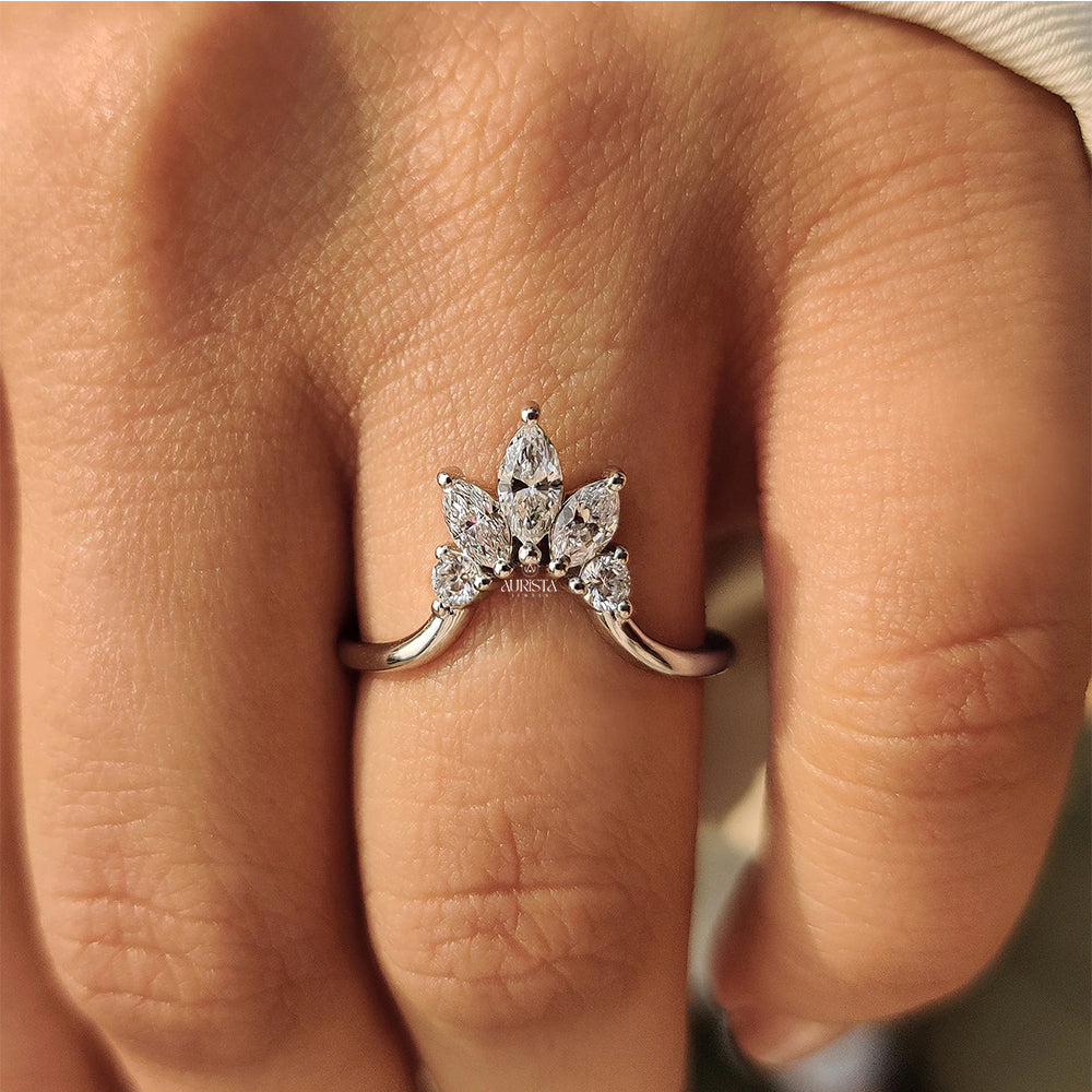 Timeless Union – White Gold Band with Marquise and Round Diamond