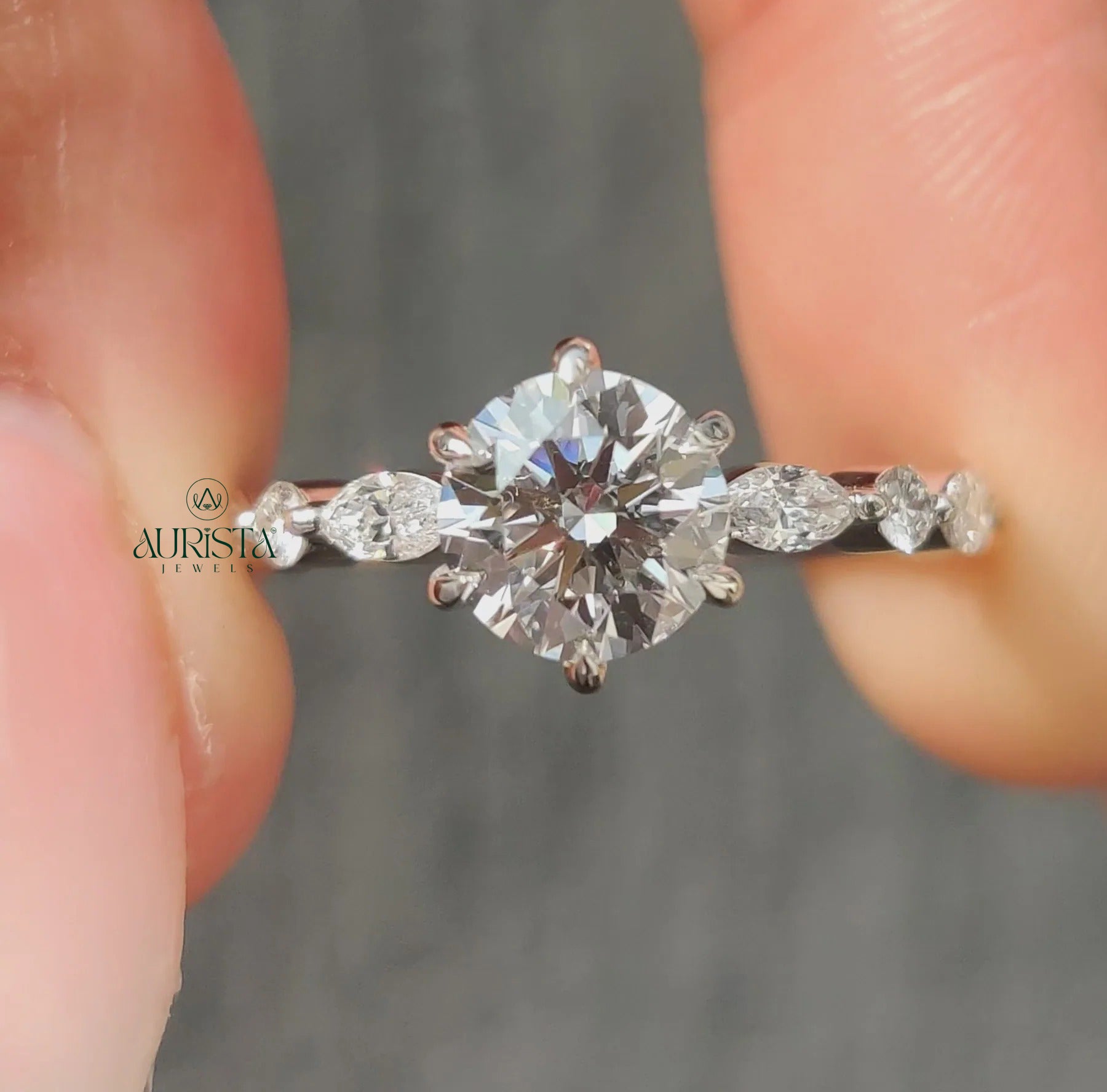 Pave Promise Light – Luxe Ring with Fine Shine