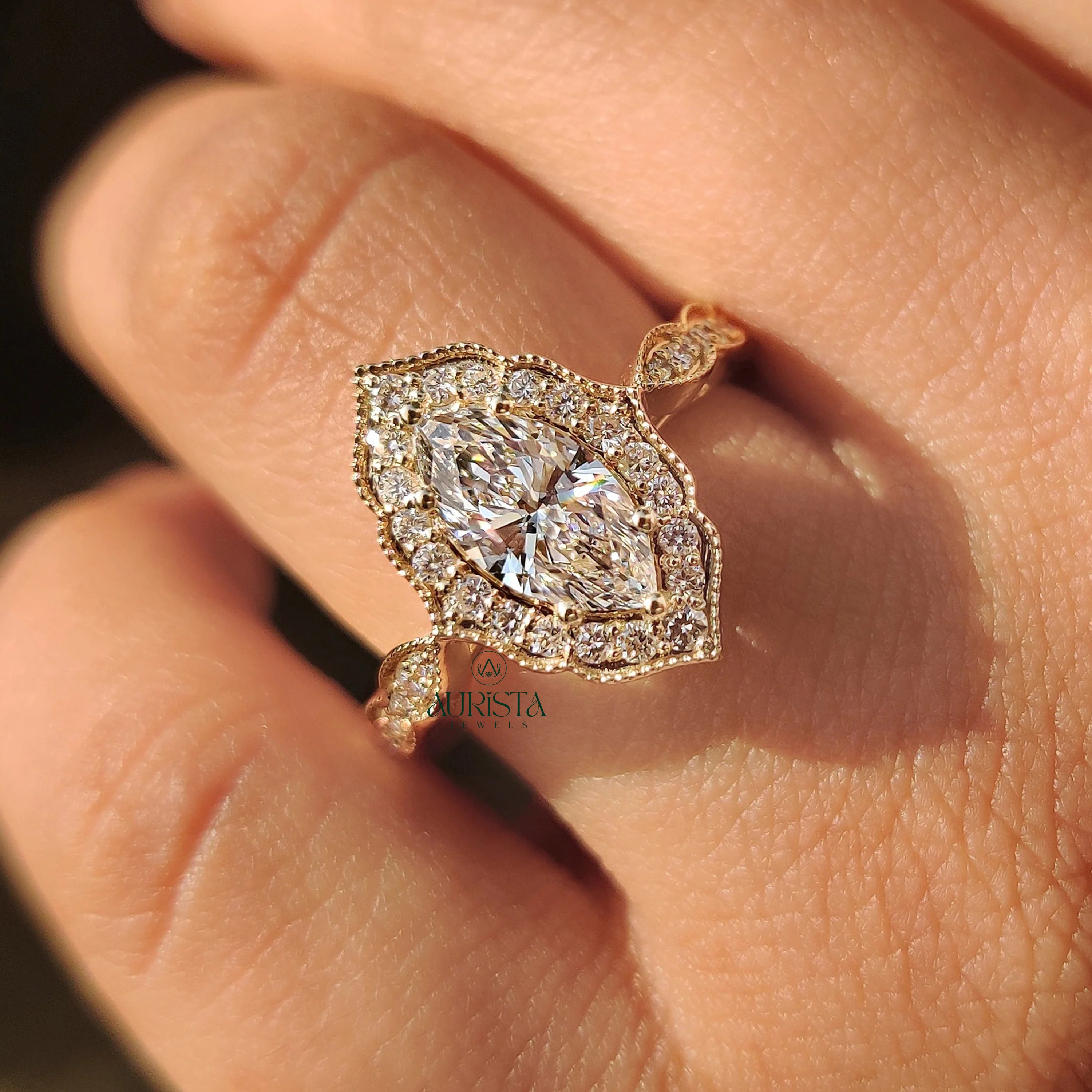 Exquisite Marquise Cut Diamond Ring with Sparkling Side Stones