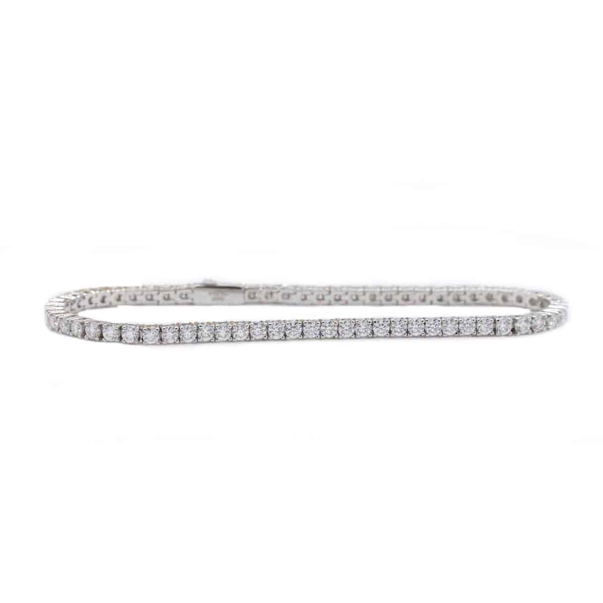 Grace in Motion – A Dazzling Tennis Bracelet for Every Occasion