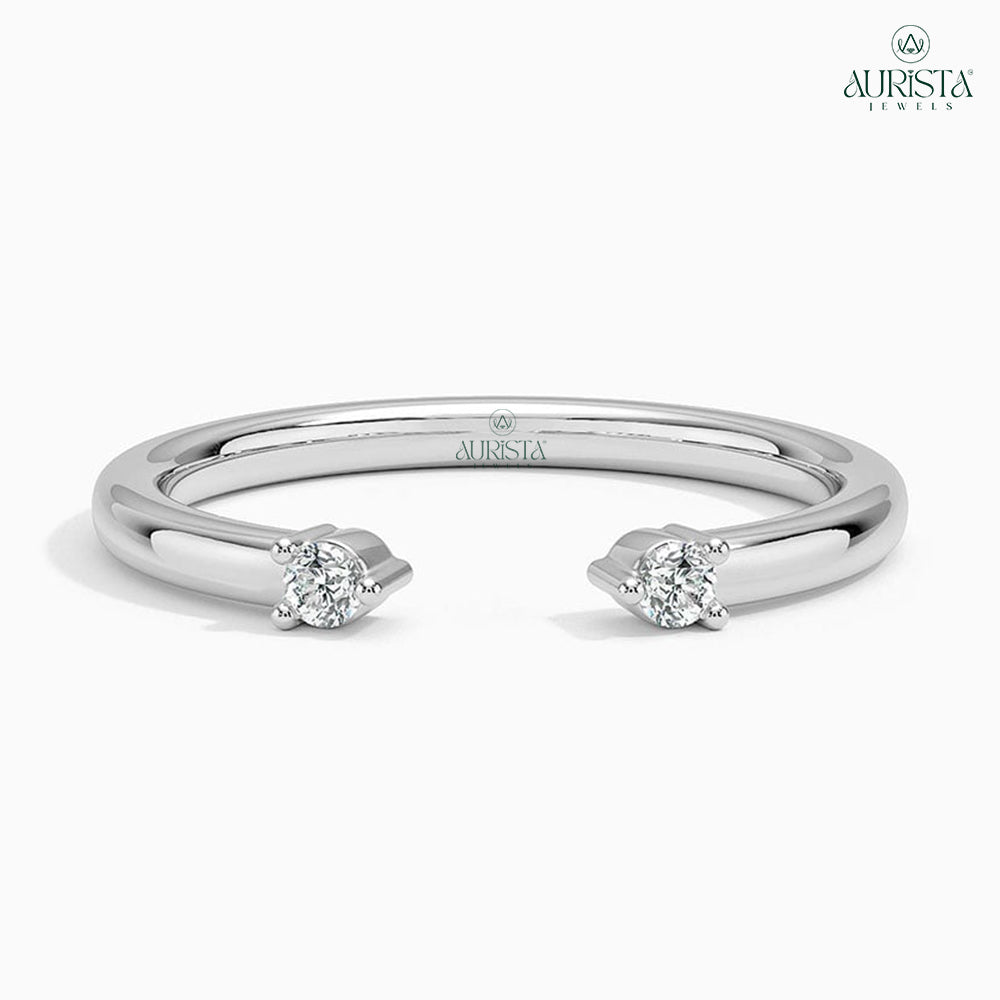 Infinite Shine White Gold Band with Round Diamond