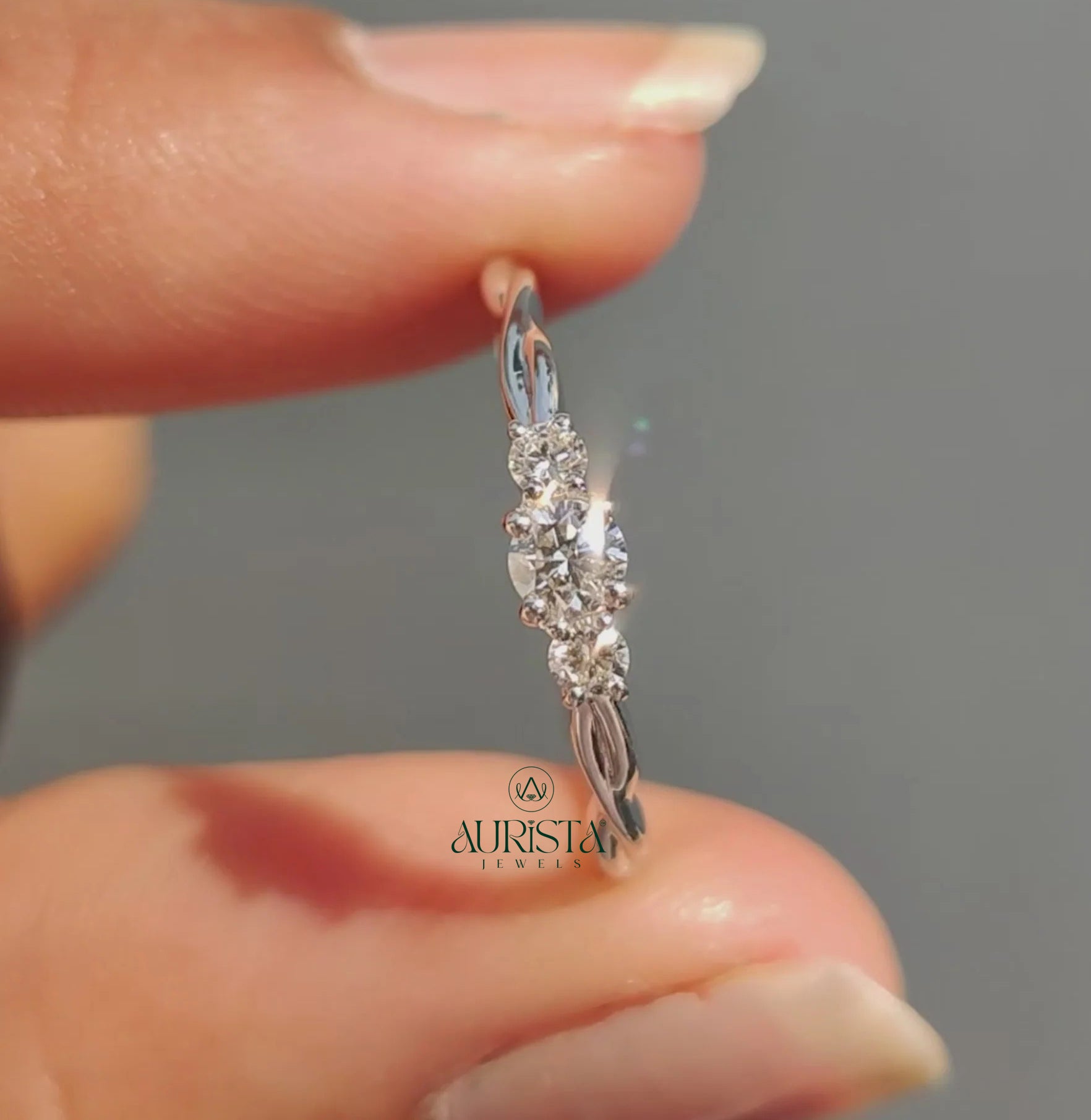Round Diamond Twist Band Three Stone Ring