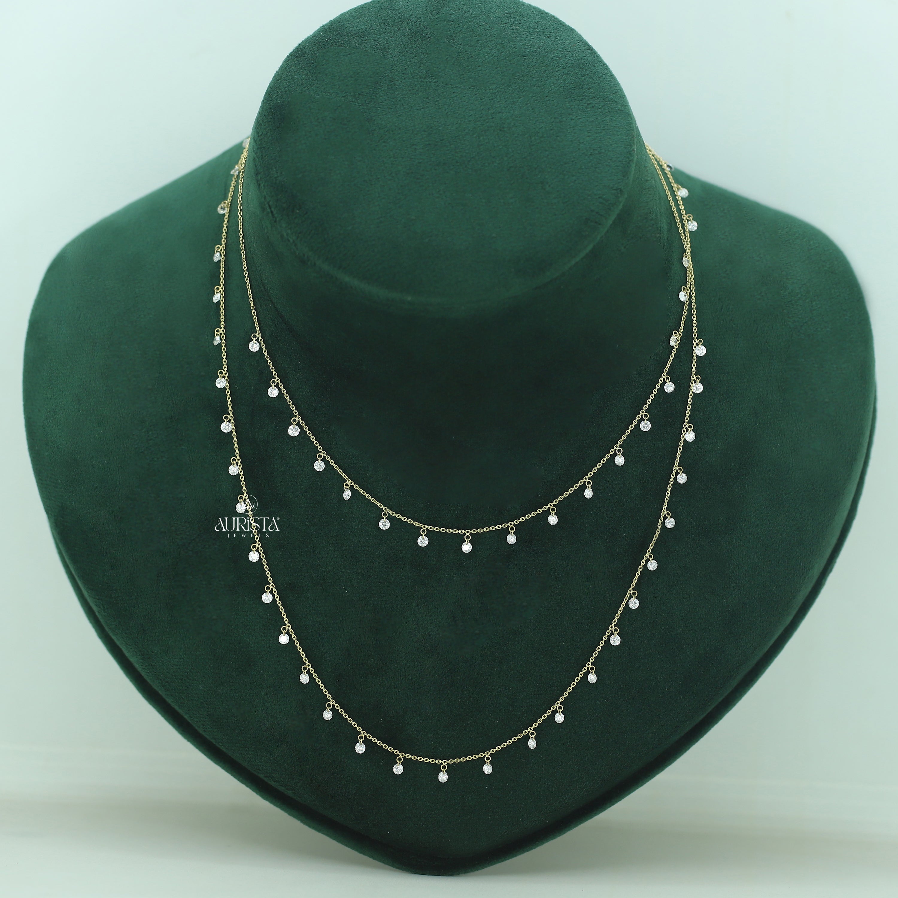 Pure Shine Round Brilliant Diamond Necklace in Gold