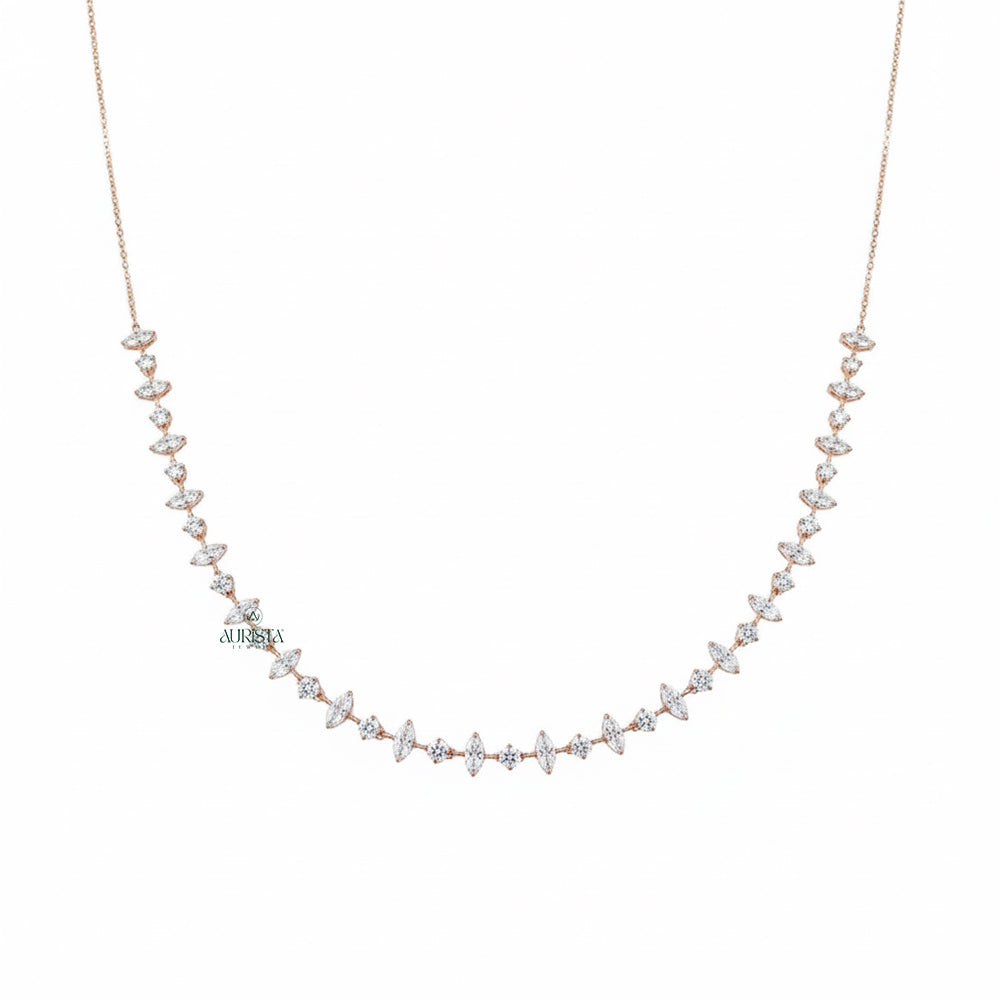 Pure Shine Round Brilliant Diamond Necklace in Gold