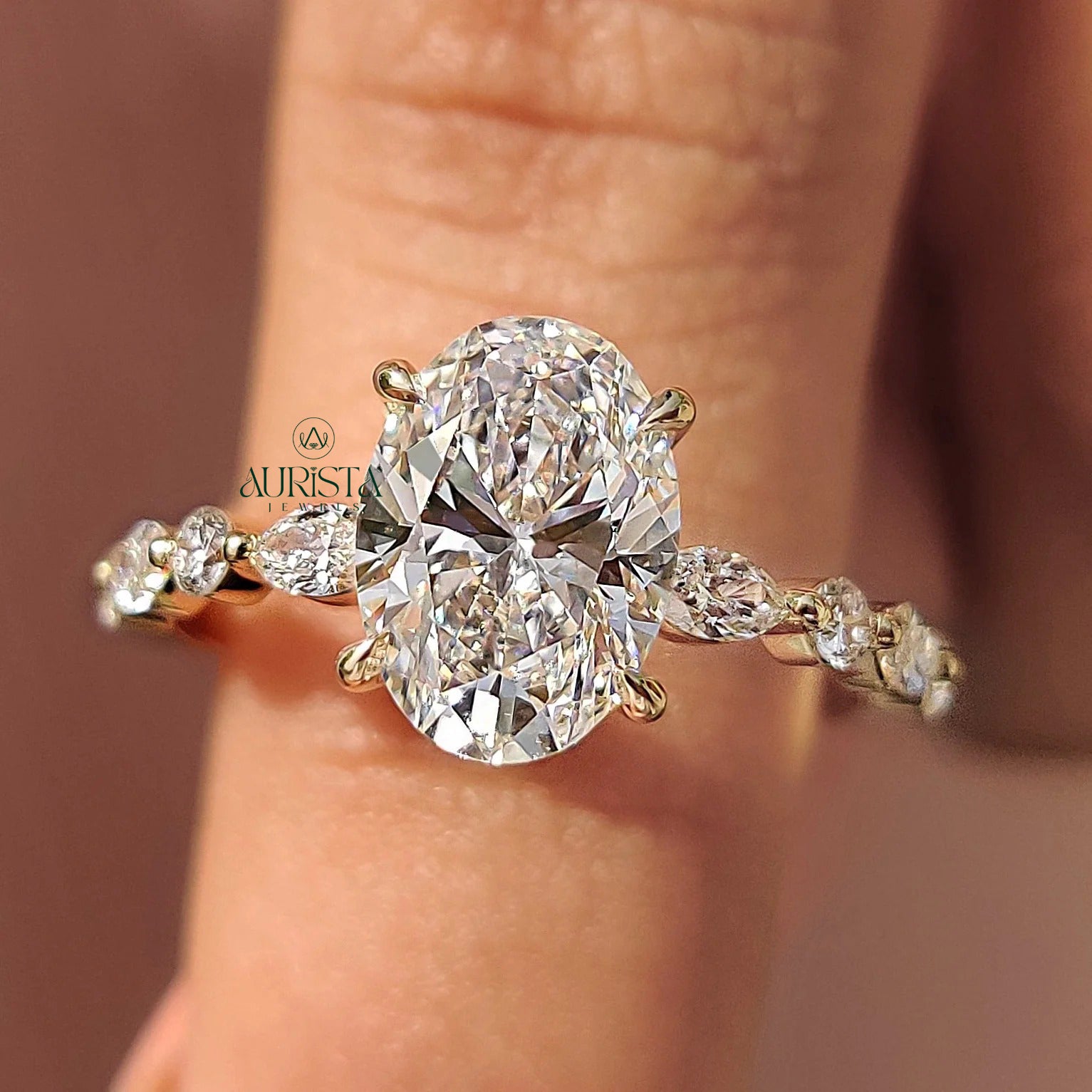 Lunaria Oval Cut Diamond Ring with Leaf Inspired Sparkle