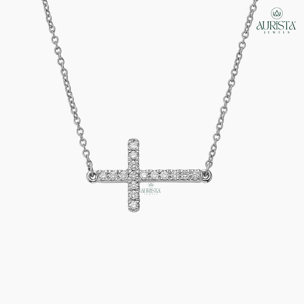 Classic Spark Round Diamond Pendant in White Gold