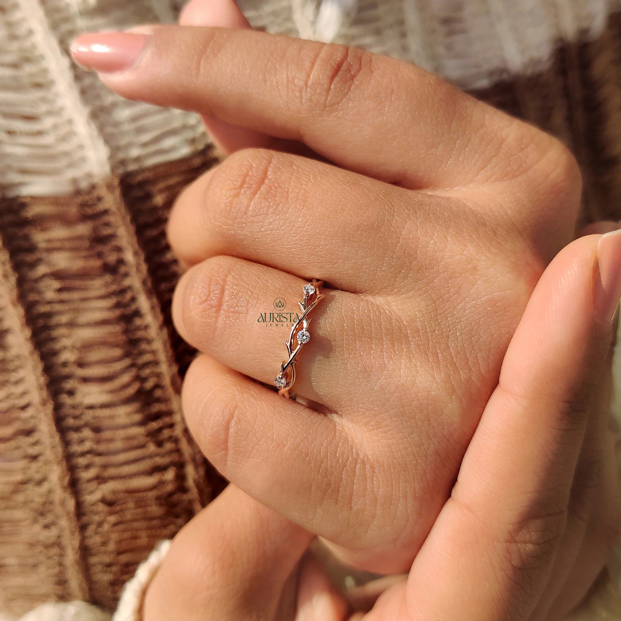 Eternal Sparkle – Classic Elegance with Shining Finish