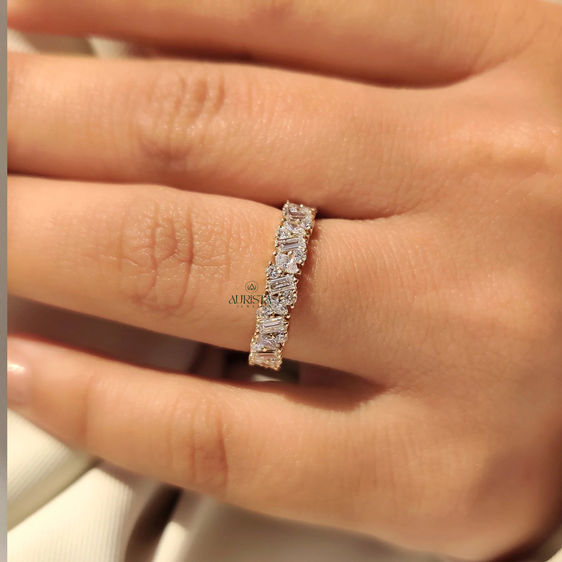 Eternal Spark – Elegant Ring with Brilliant Diamond