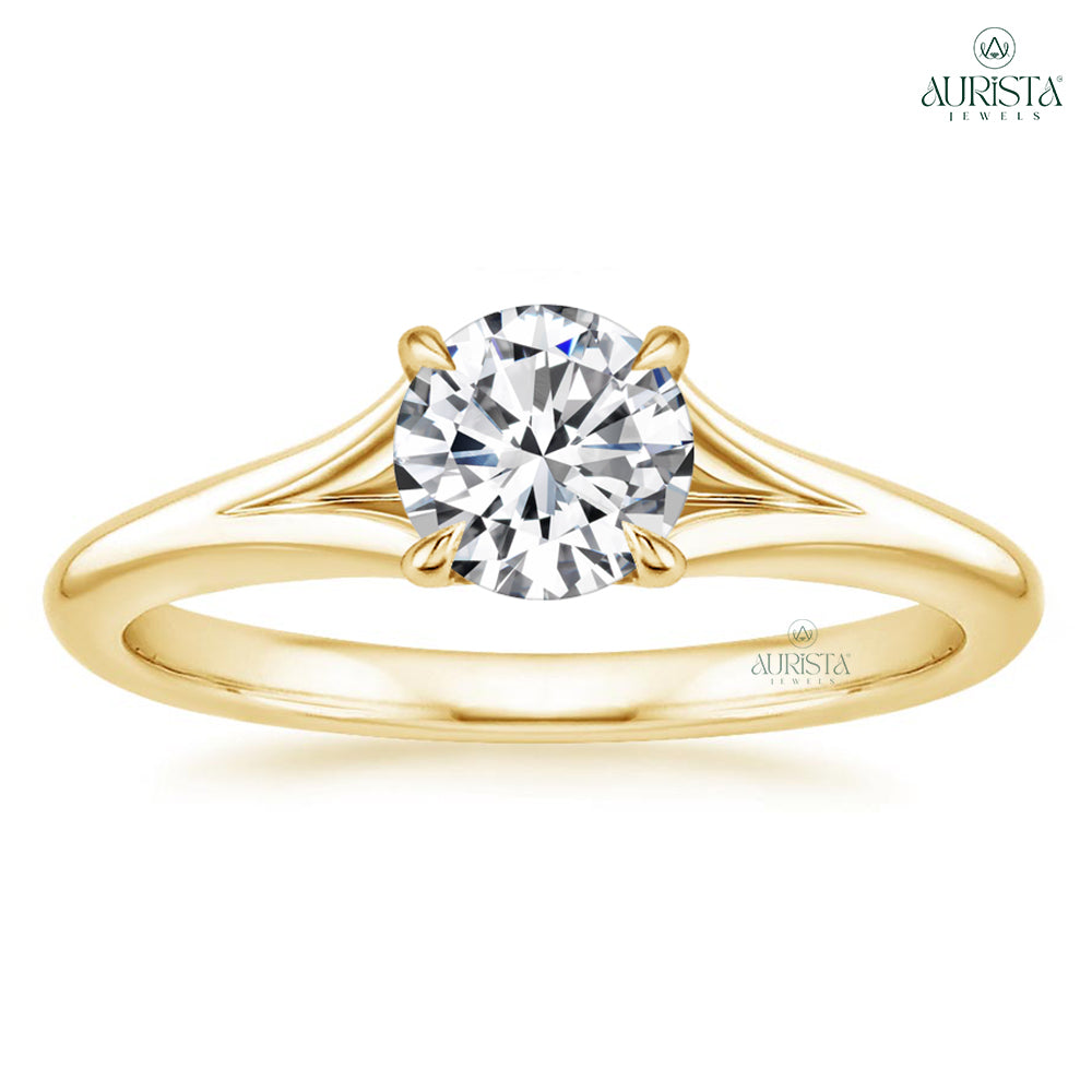Shine Forever – Yellow Gold Ring with Round Diamond