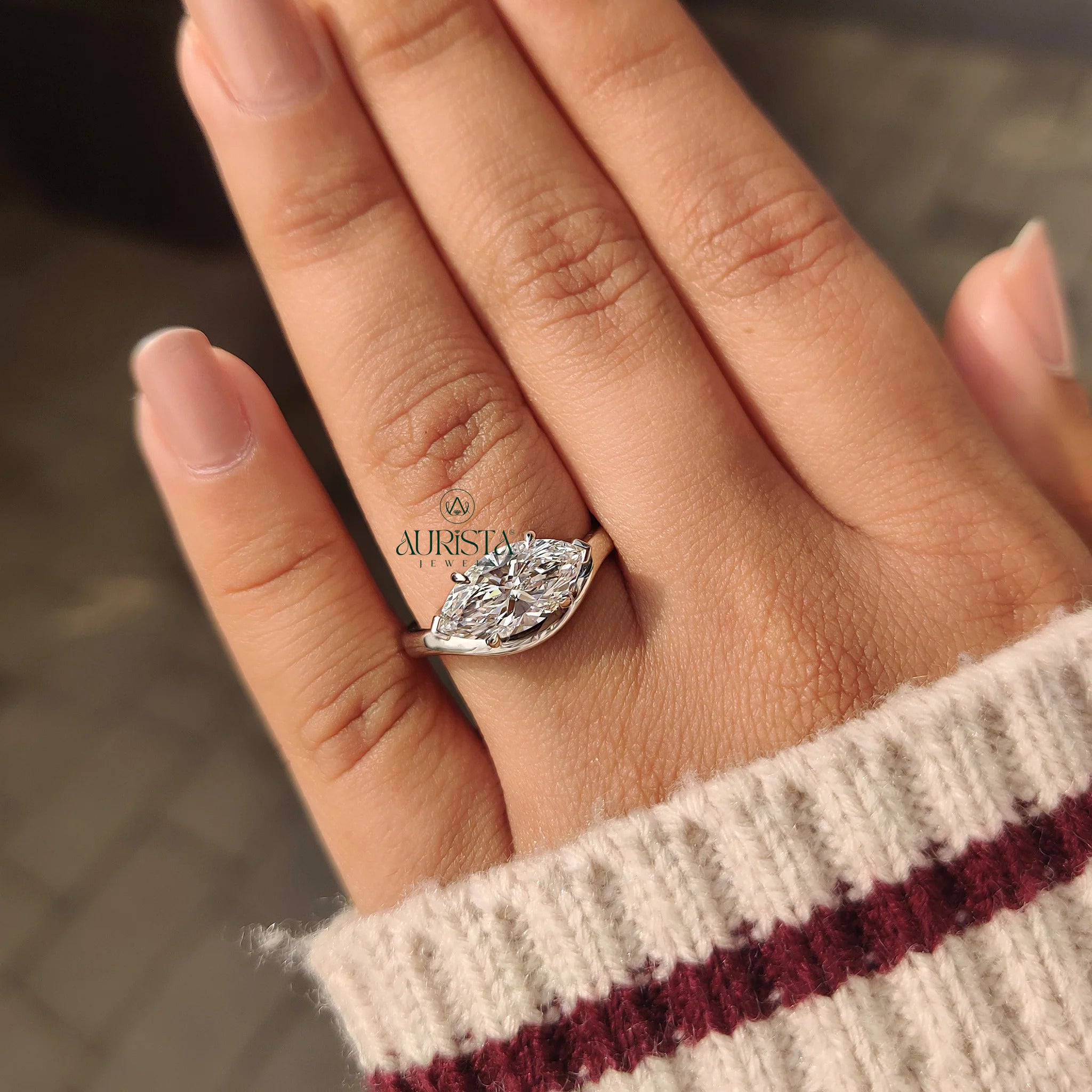 Timeless Diamond Solitaire with Elegant Finish