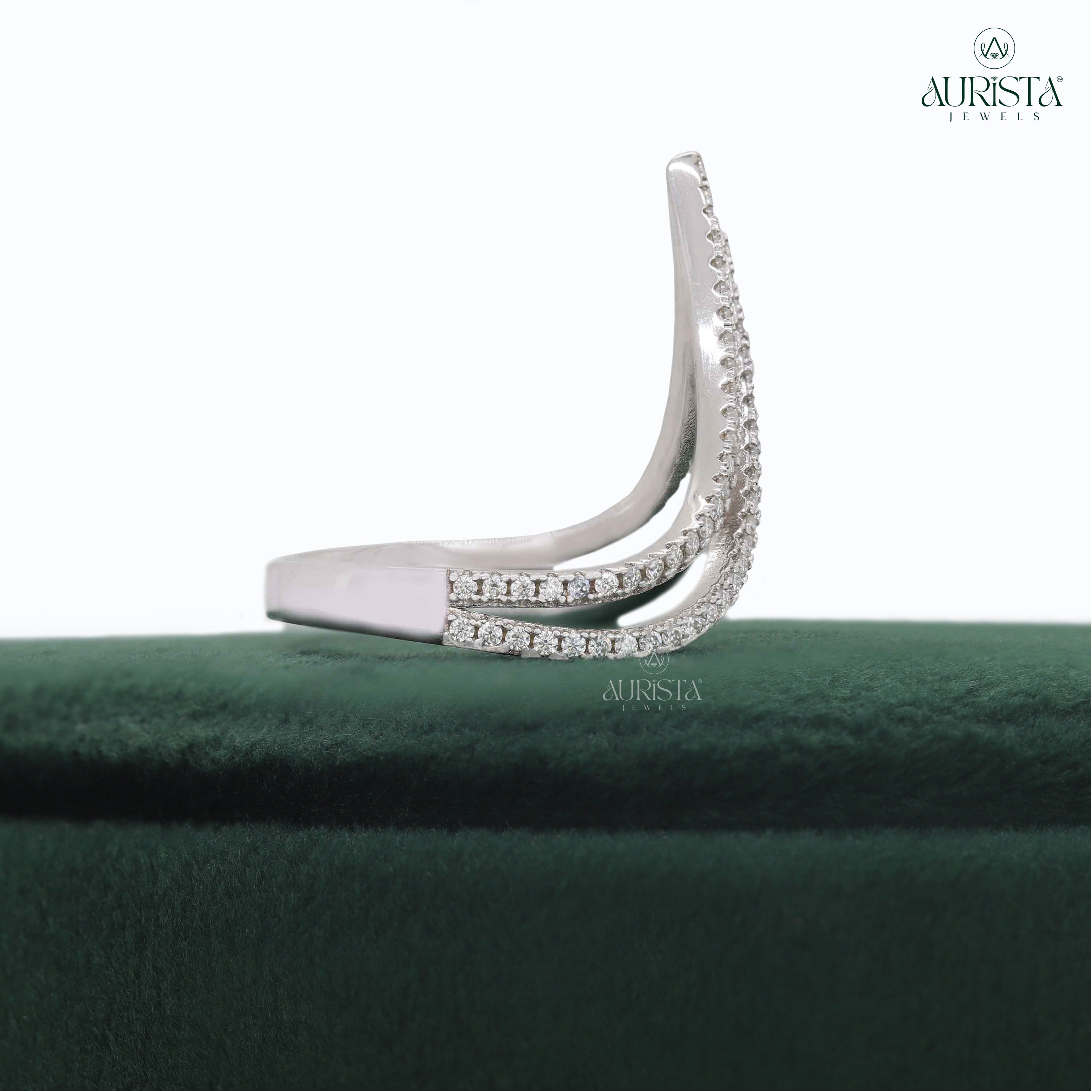 Forever Starts Here – White Gold Band with Rund Diamond