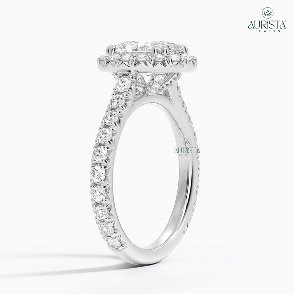 Promise of Light White Gold Ring with Oval Diamond
