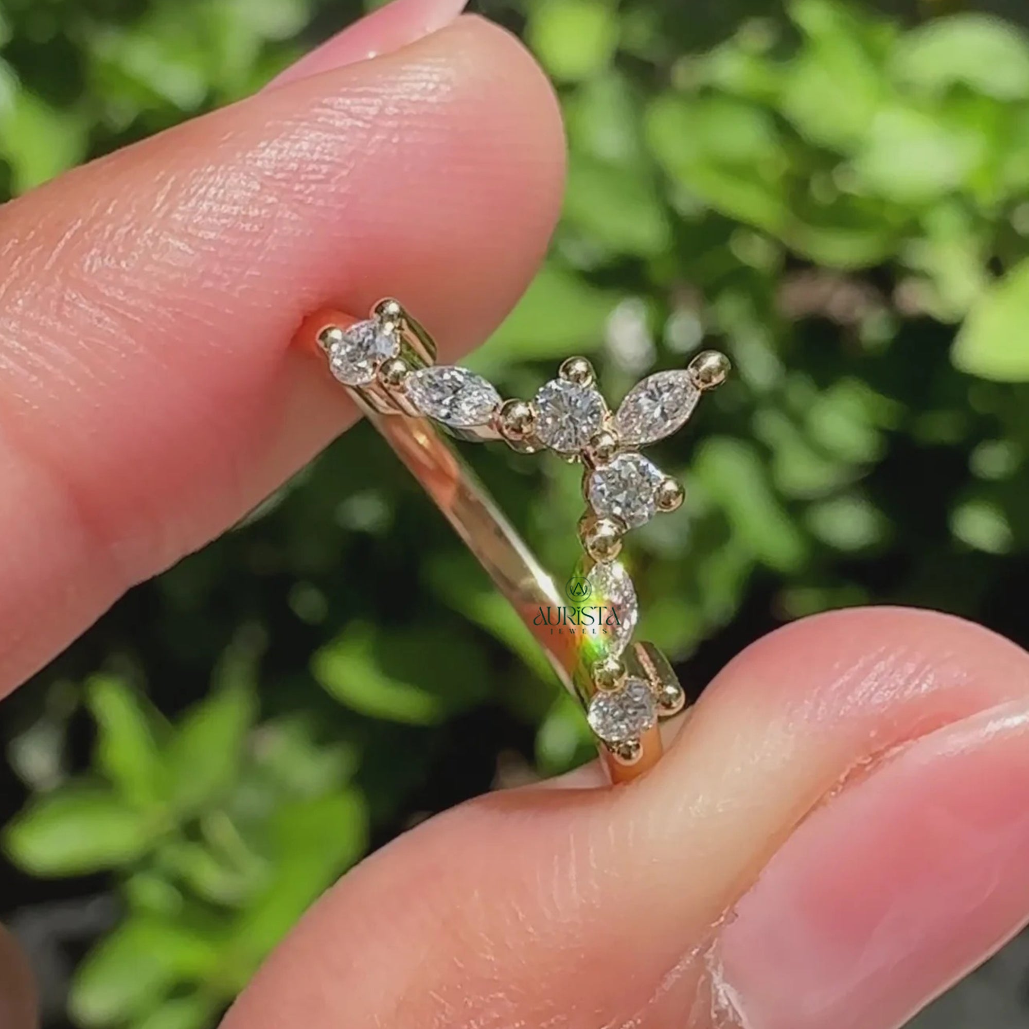 Elegant Marquise Diamond Crown Ring