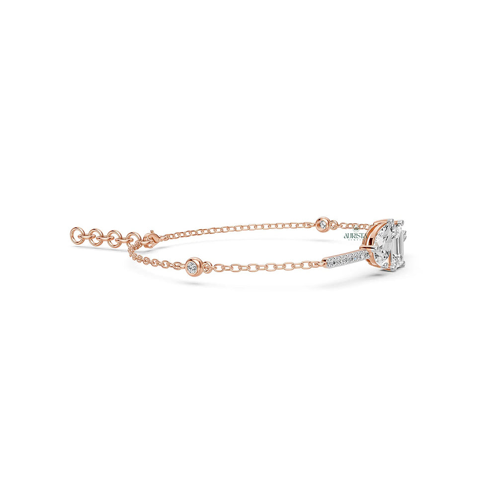Eternal Embrace – Diamond Bracelet in White Gold
