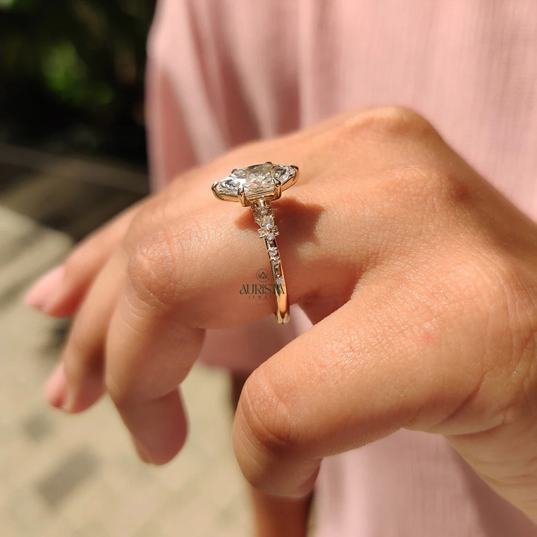 Marquise Diamond Round Rose Cut Side Stone 18K Gold Ring