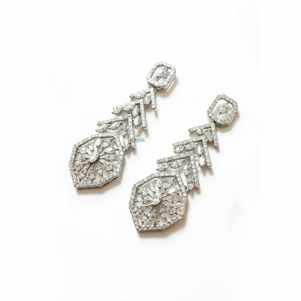 Brilliant Essence – Diamond Earrings