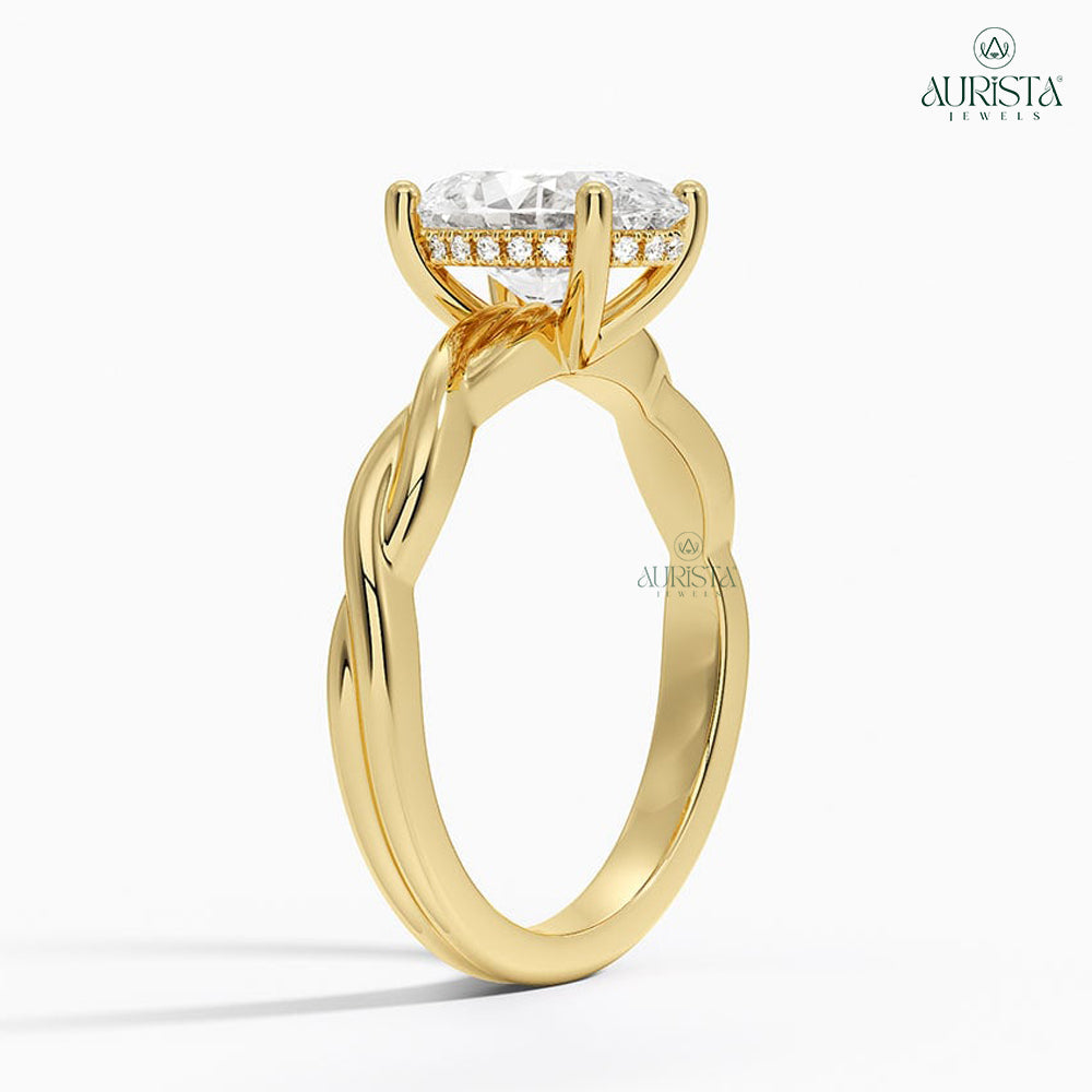 Crown of Promise – Yellow Gold Ring with Oval Diamond