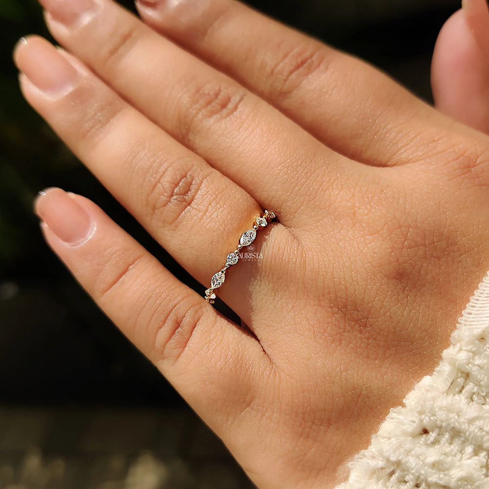 Shine of Promise – Yellow Gold Ring with Diamond