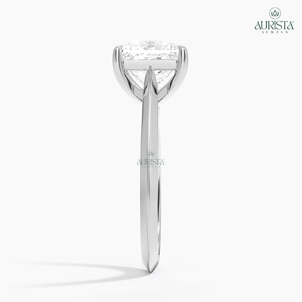 Golden Embrace – White Gold Band with Princess Diamond