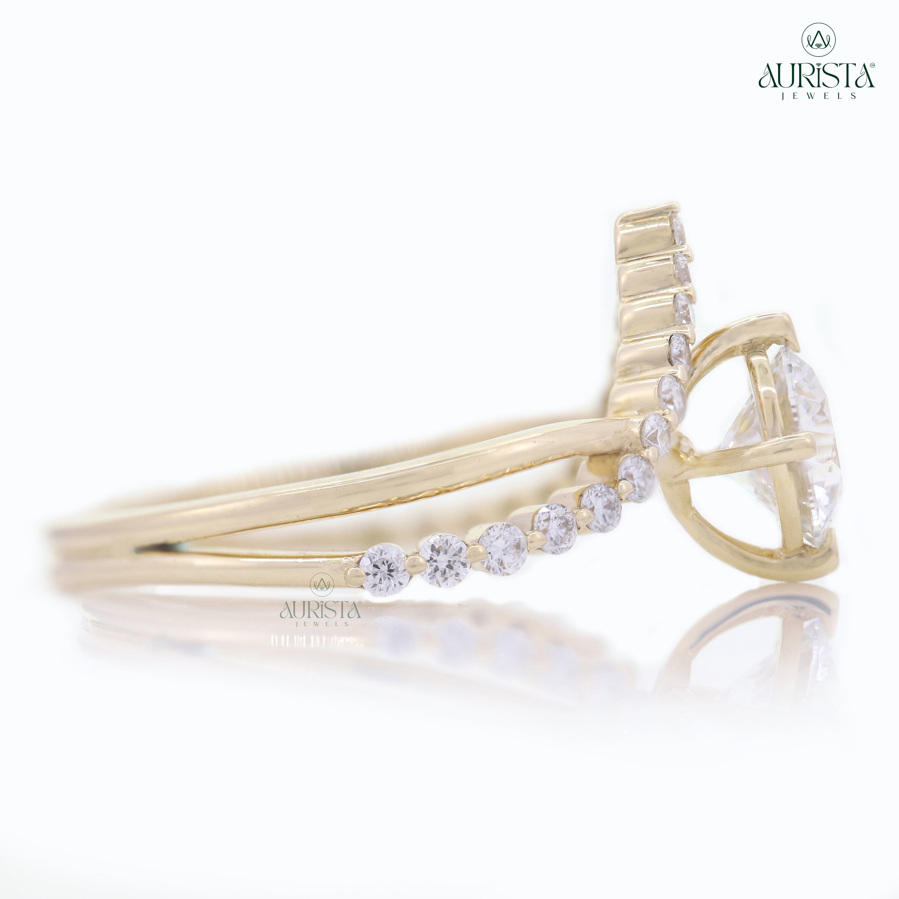 Wear Your Promise- Yellow Gold Ring with Round Diamond