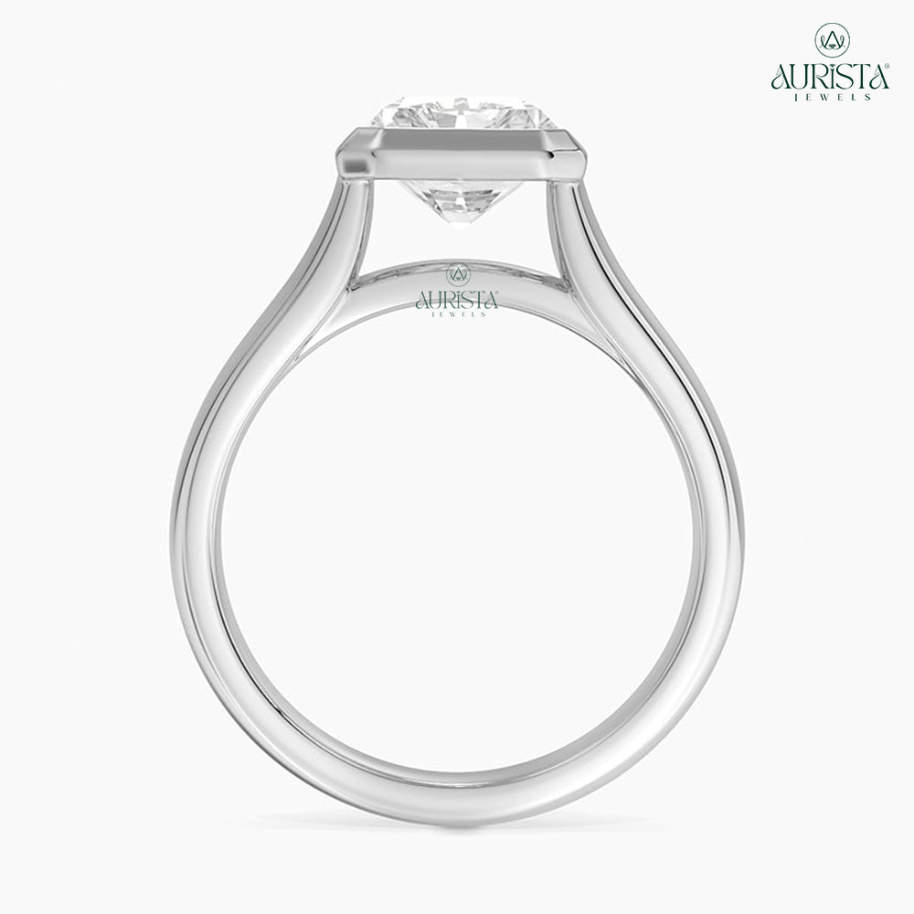 Shine Forever White Gold Ring with Radiant Diamond