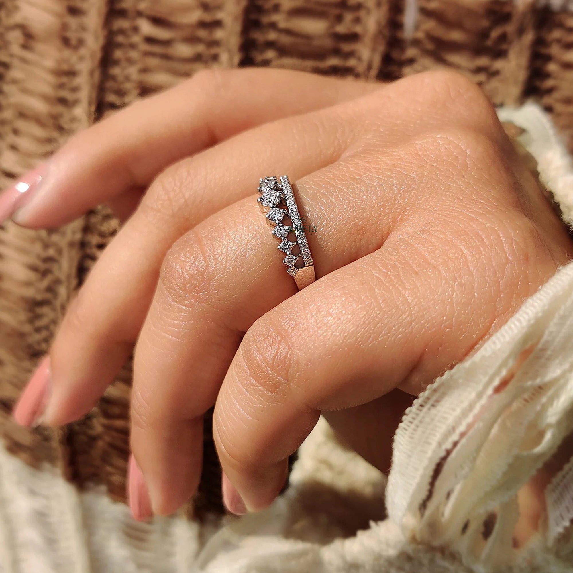 Lustre Divine Diamond Ring