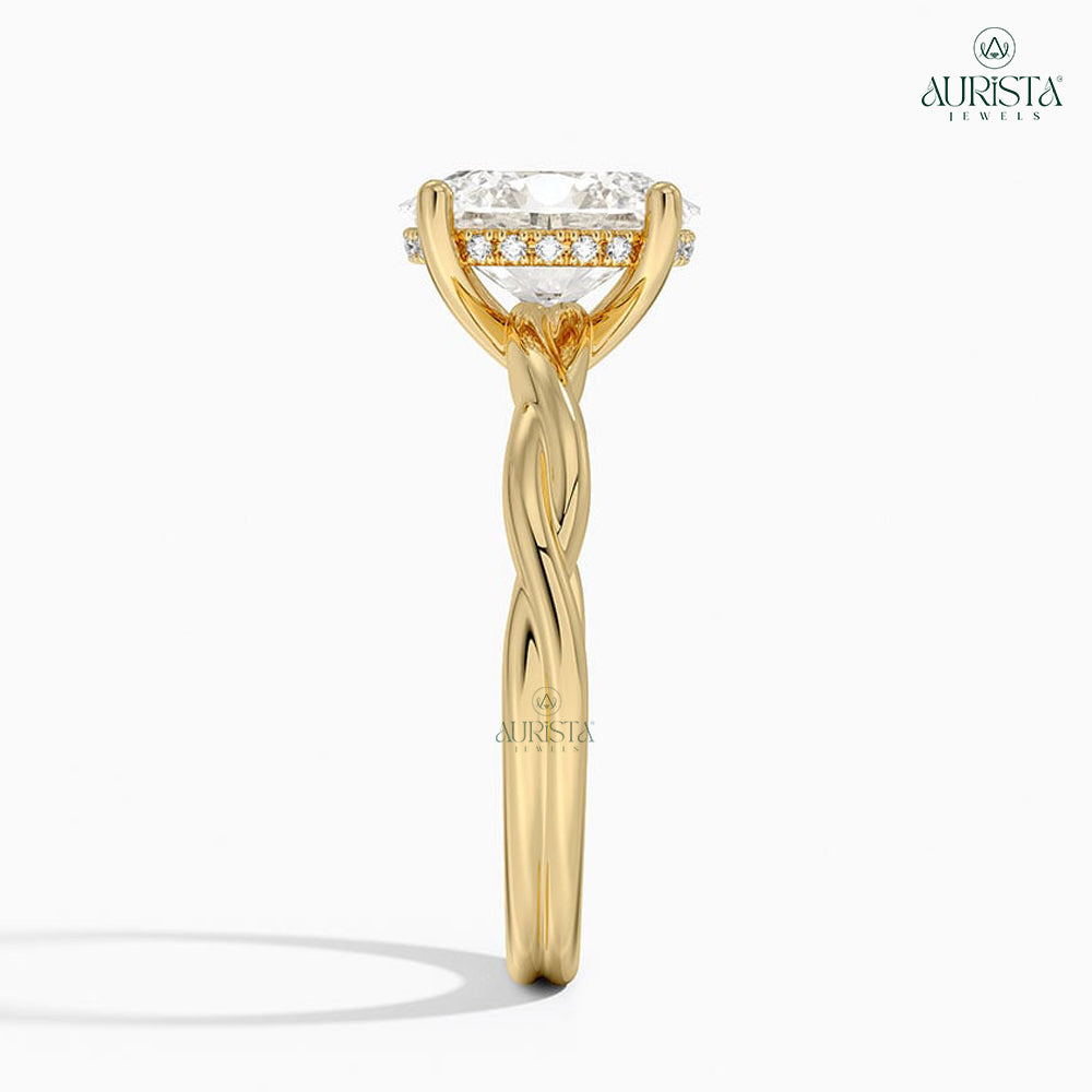 Crown of Promise – Yellow Gold Ring with Oval Diamond